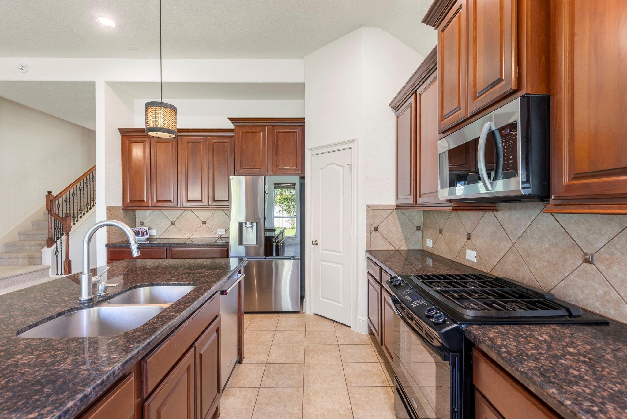10 Sagamore Ridge Place