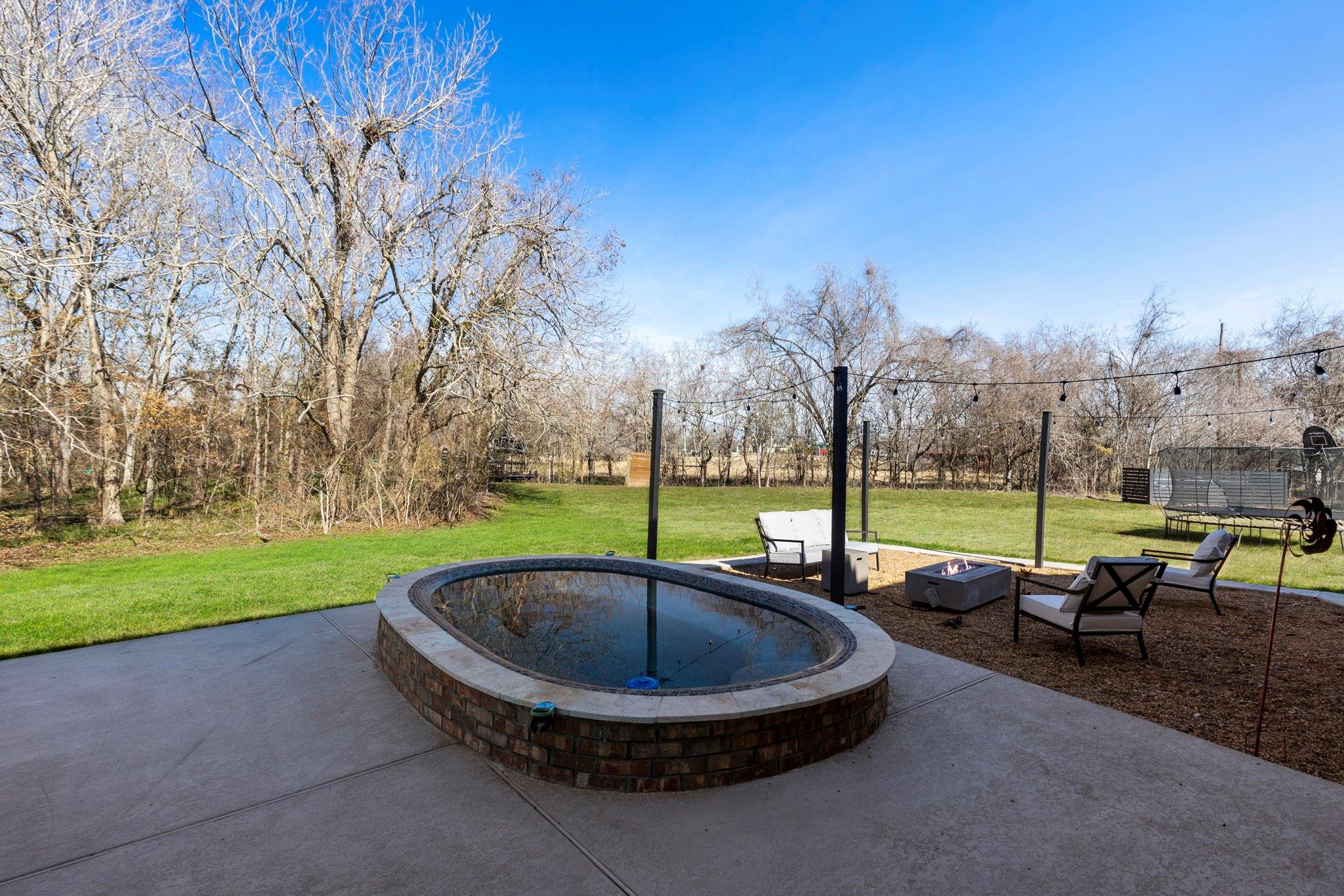 36345 Lady J Circle