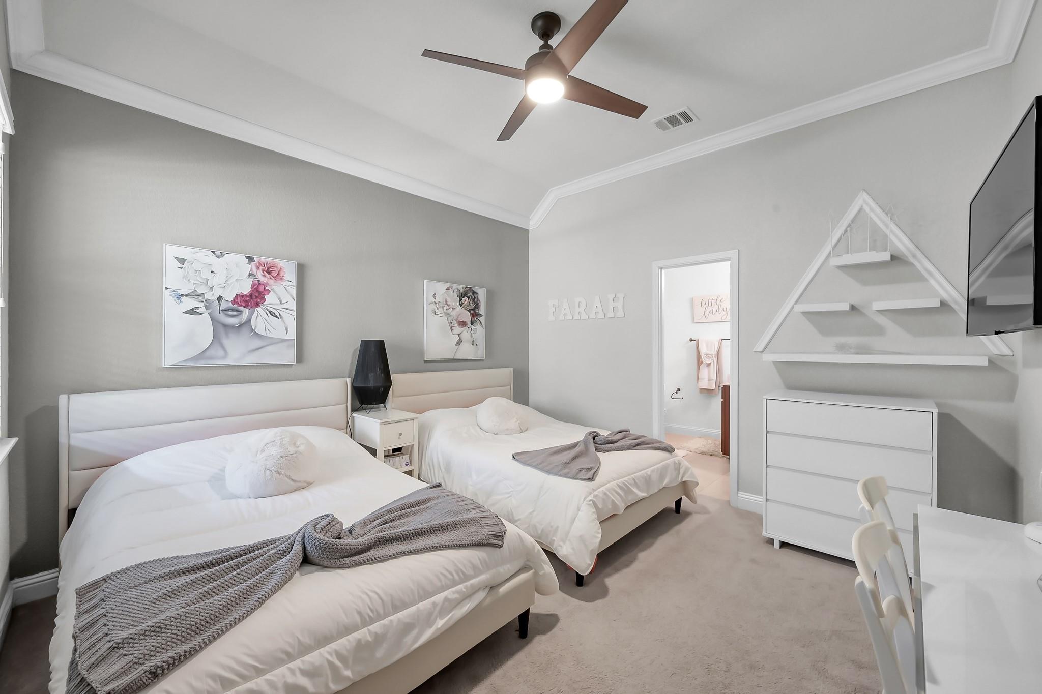 98 Lindenberry Circle