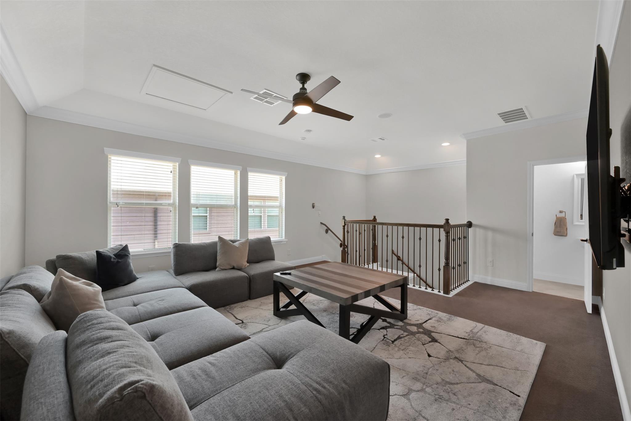 98 Lindenberry Circle