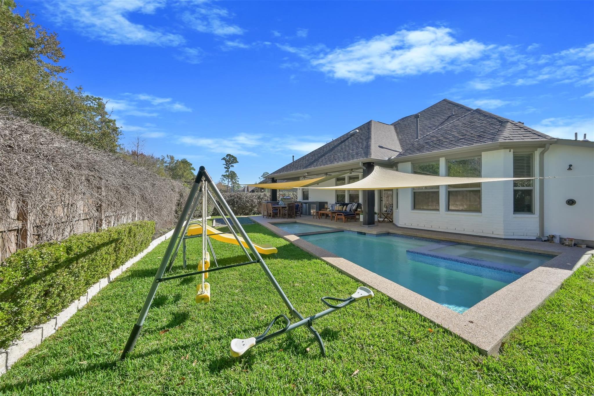 98 Lindenberry Circle
