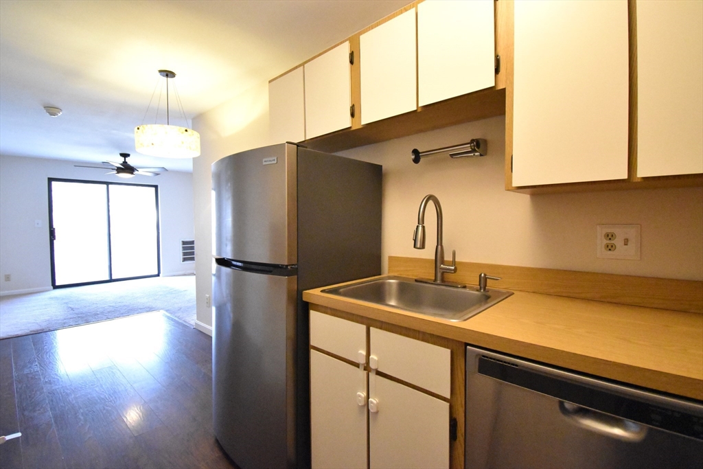 4 Bridgeview Cir # 36