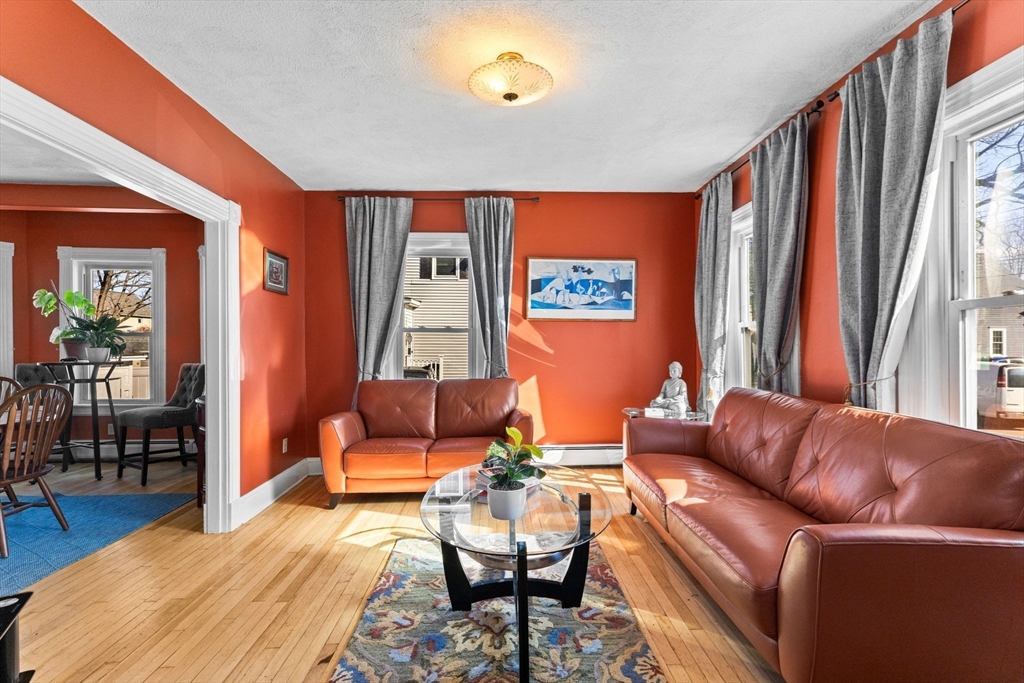9 Dartmouth St