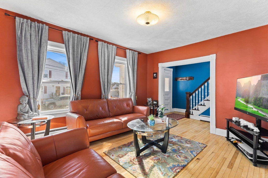 9 Dartmouth St