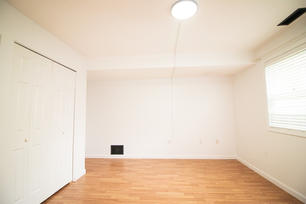 369 Aiken Ave # 15