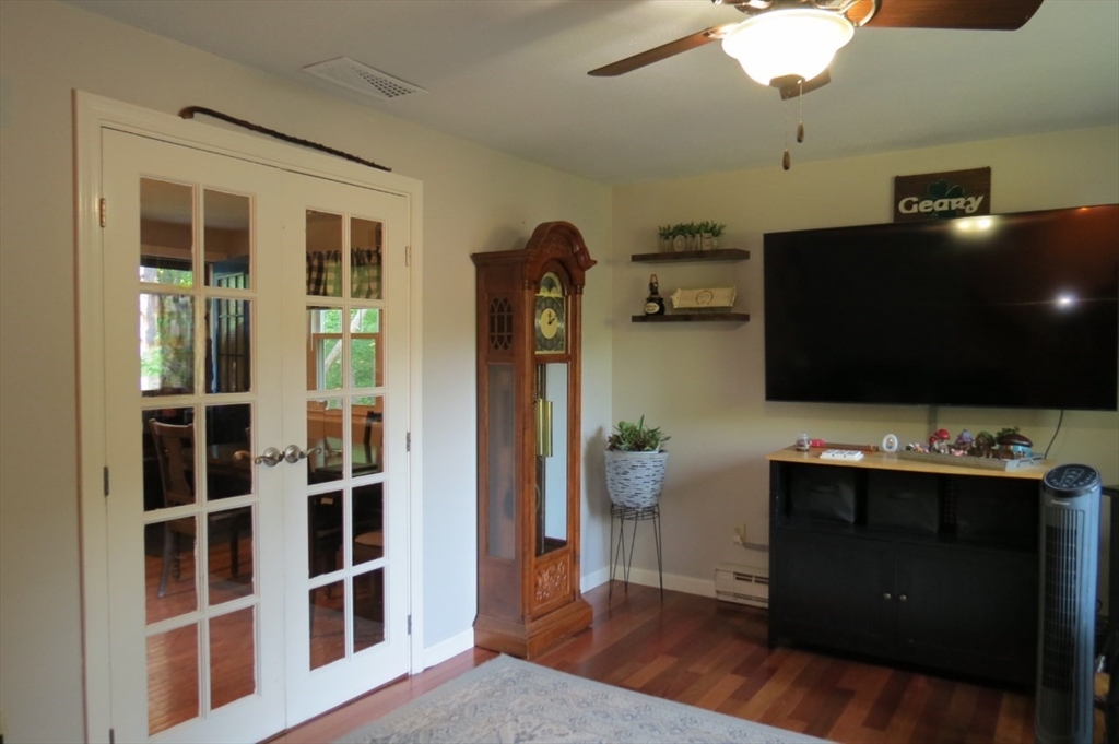 17 Midridge Cir # 17