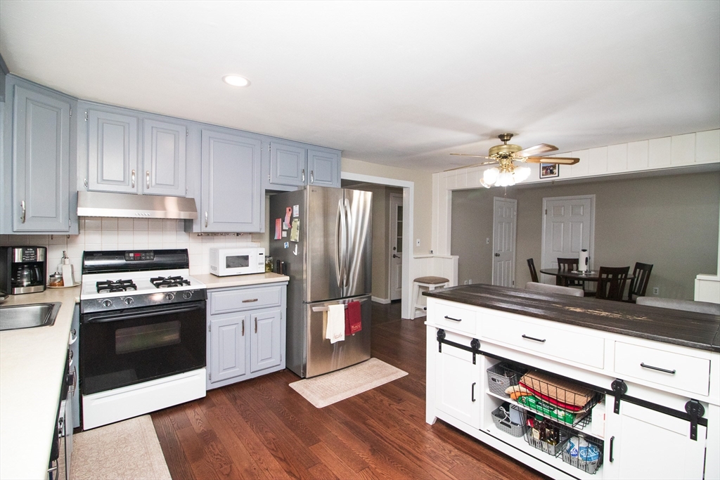 94 Tanglewood Dr