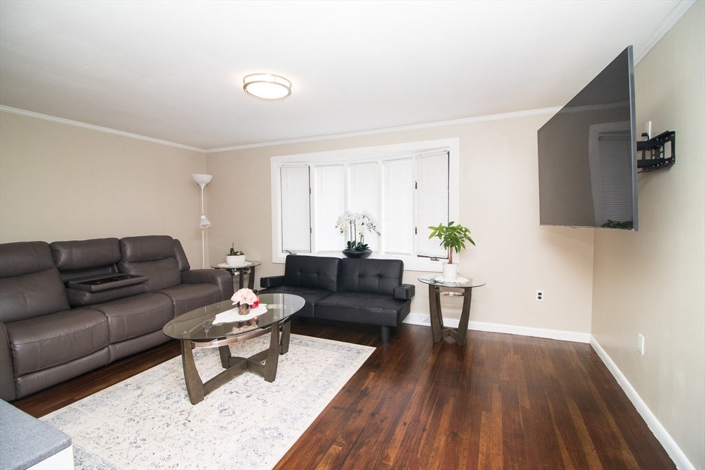 94 Tanglewood Dr