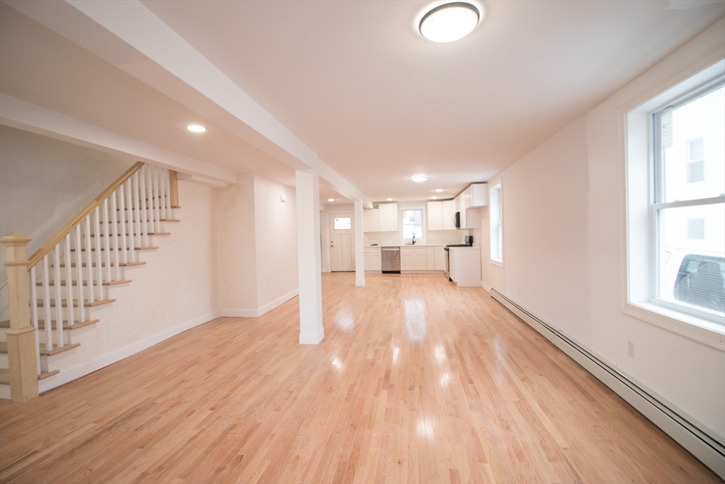 54 Willow St