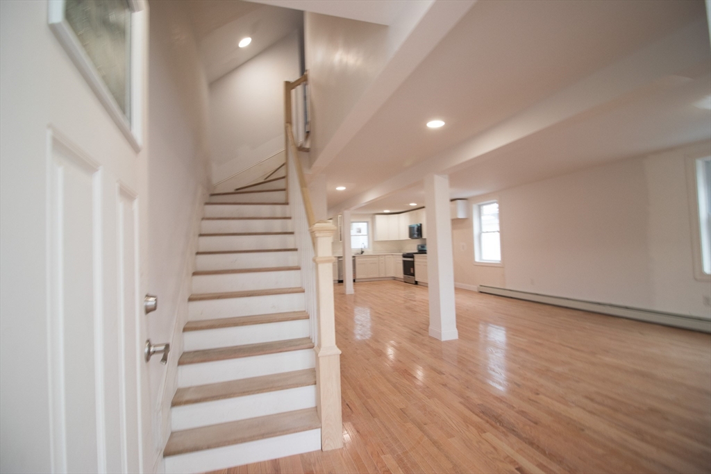 54 Willow St
