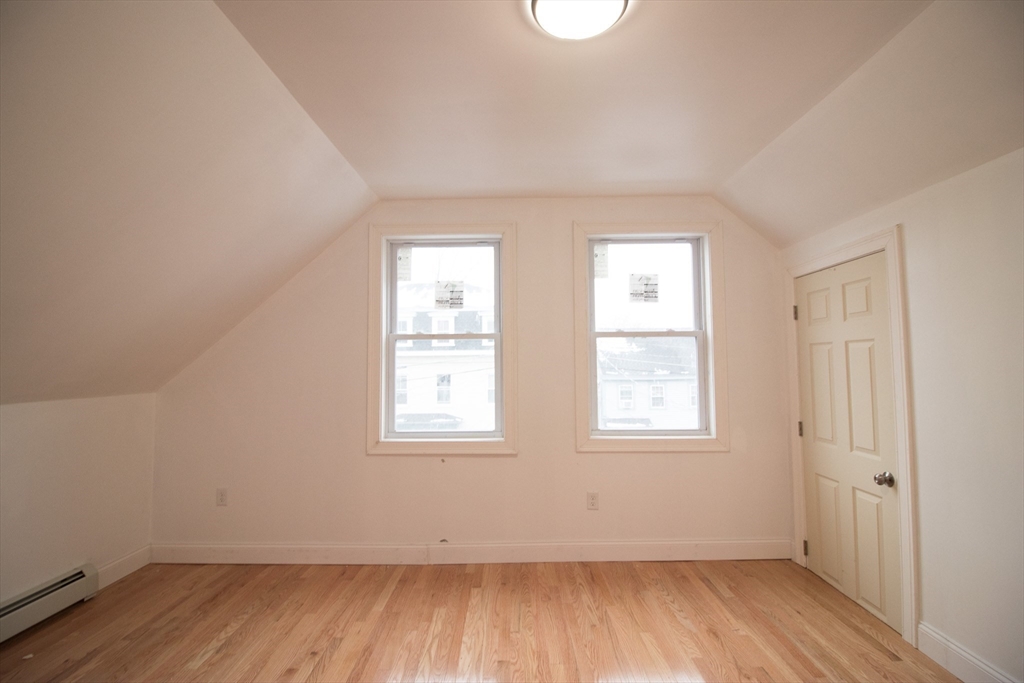 54 Willow St
