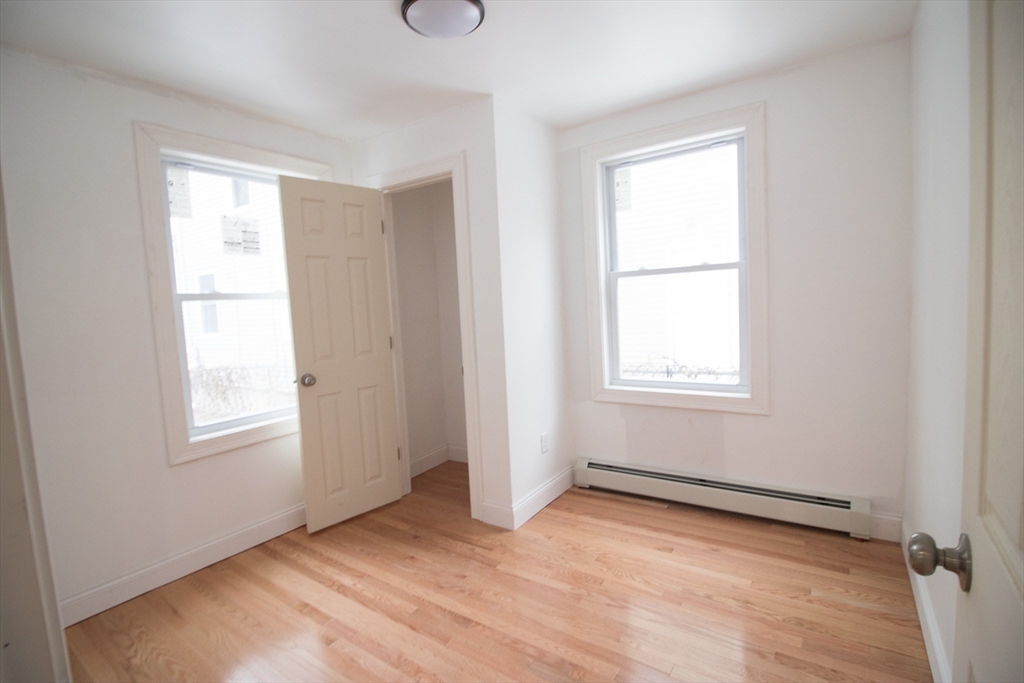 54 Willow St
