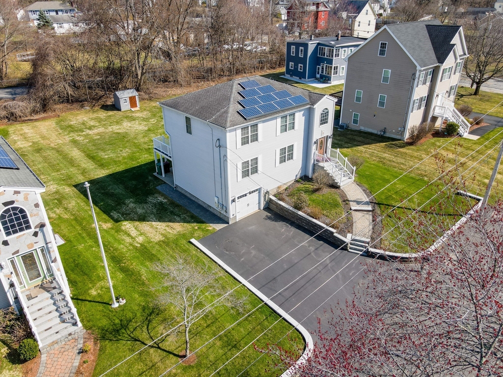15 Meadow Drive