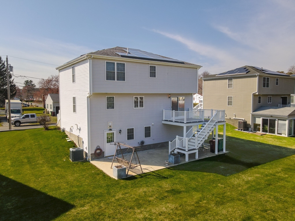 15 Meadow Drive