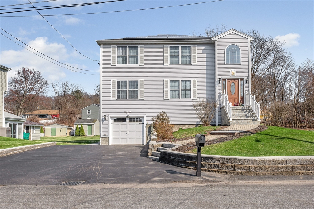 15 Meadow Drive
