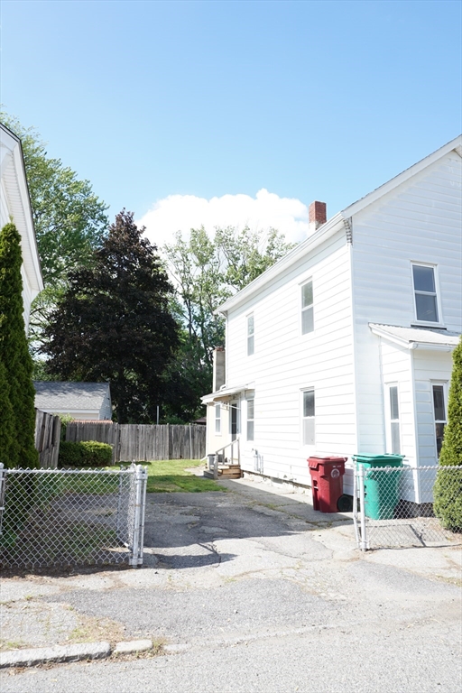 18 Sutherland St