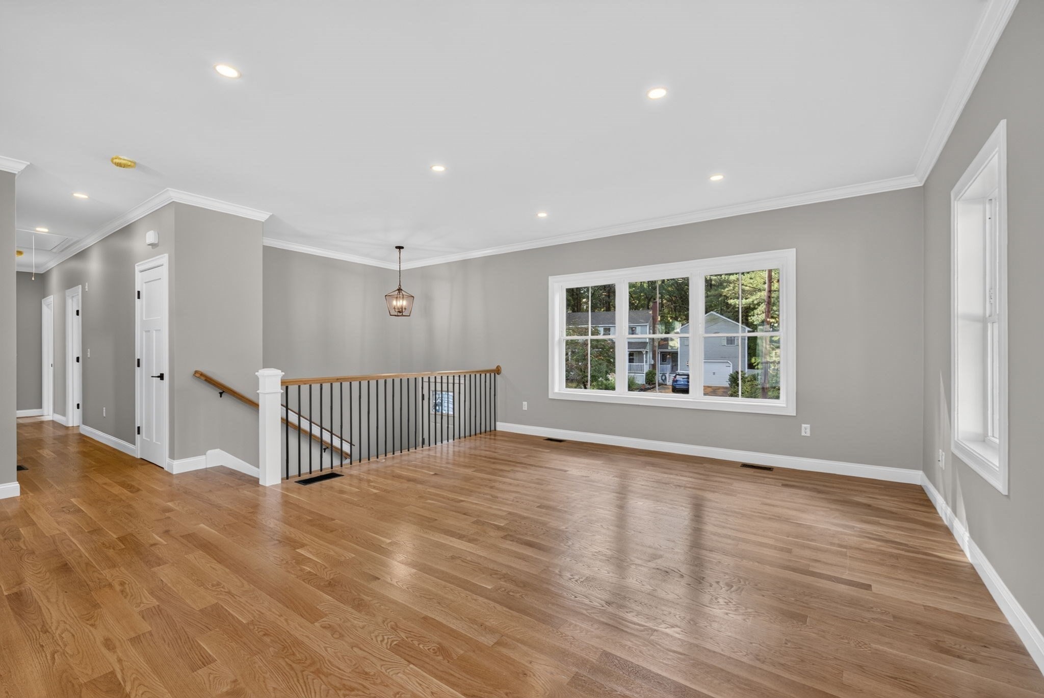 24 Edith Dr
