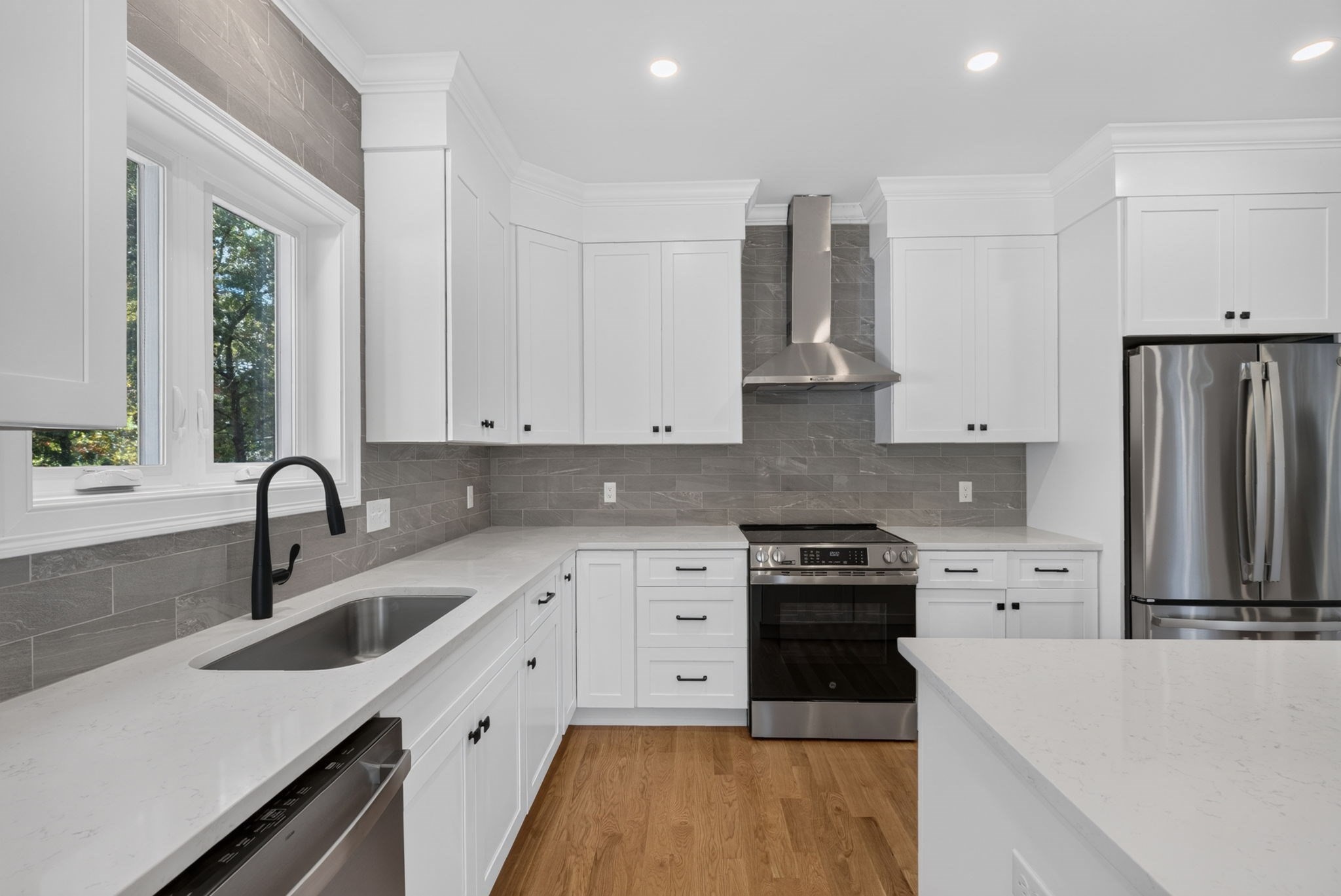 24 Edith Dr