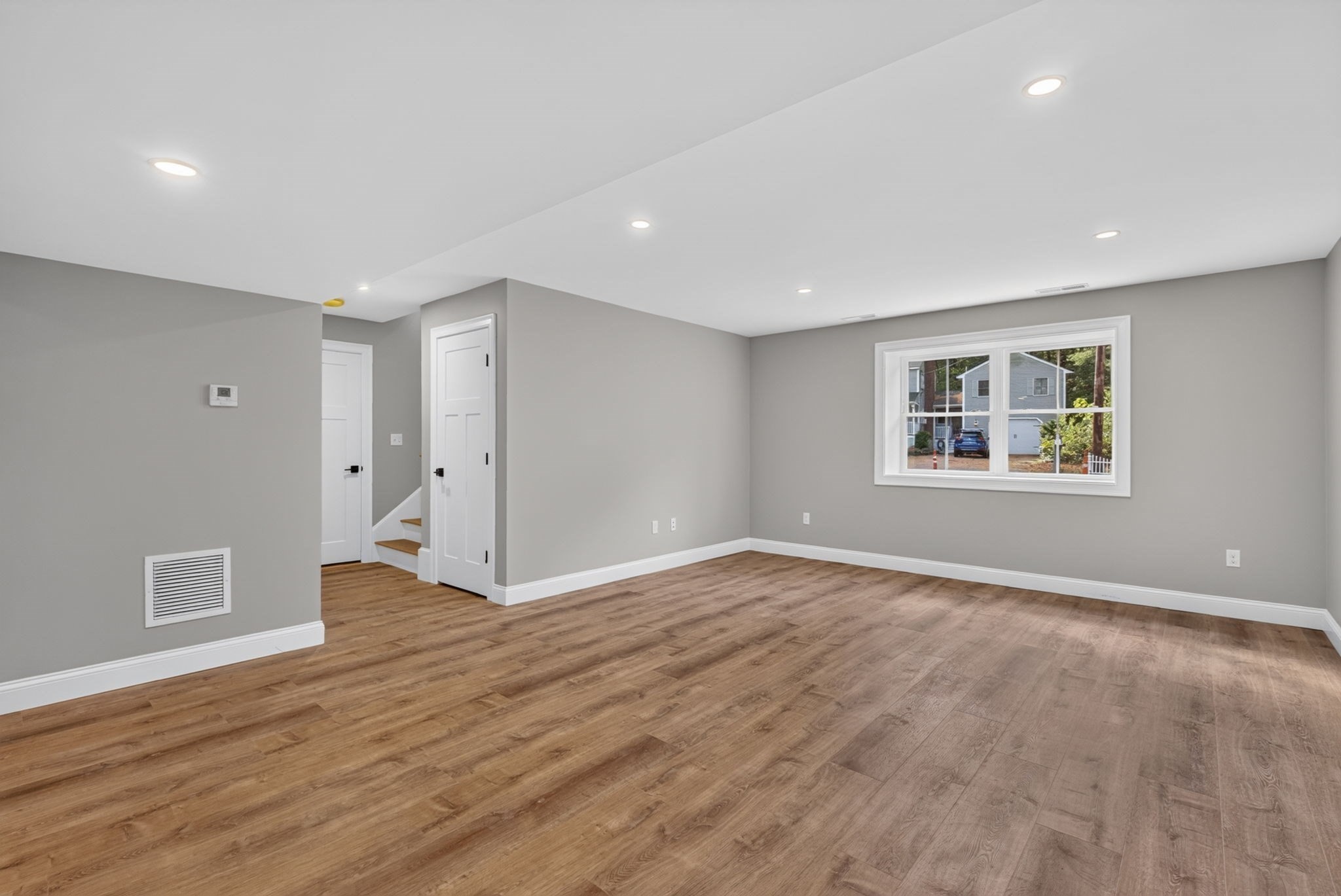 24 Edith Dr