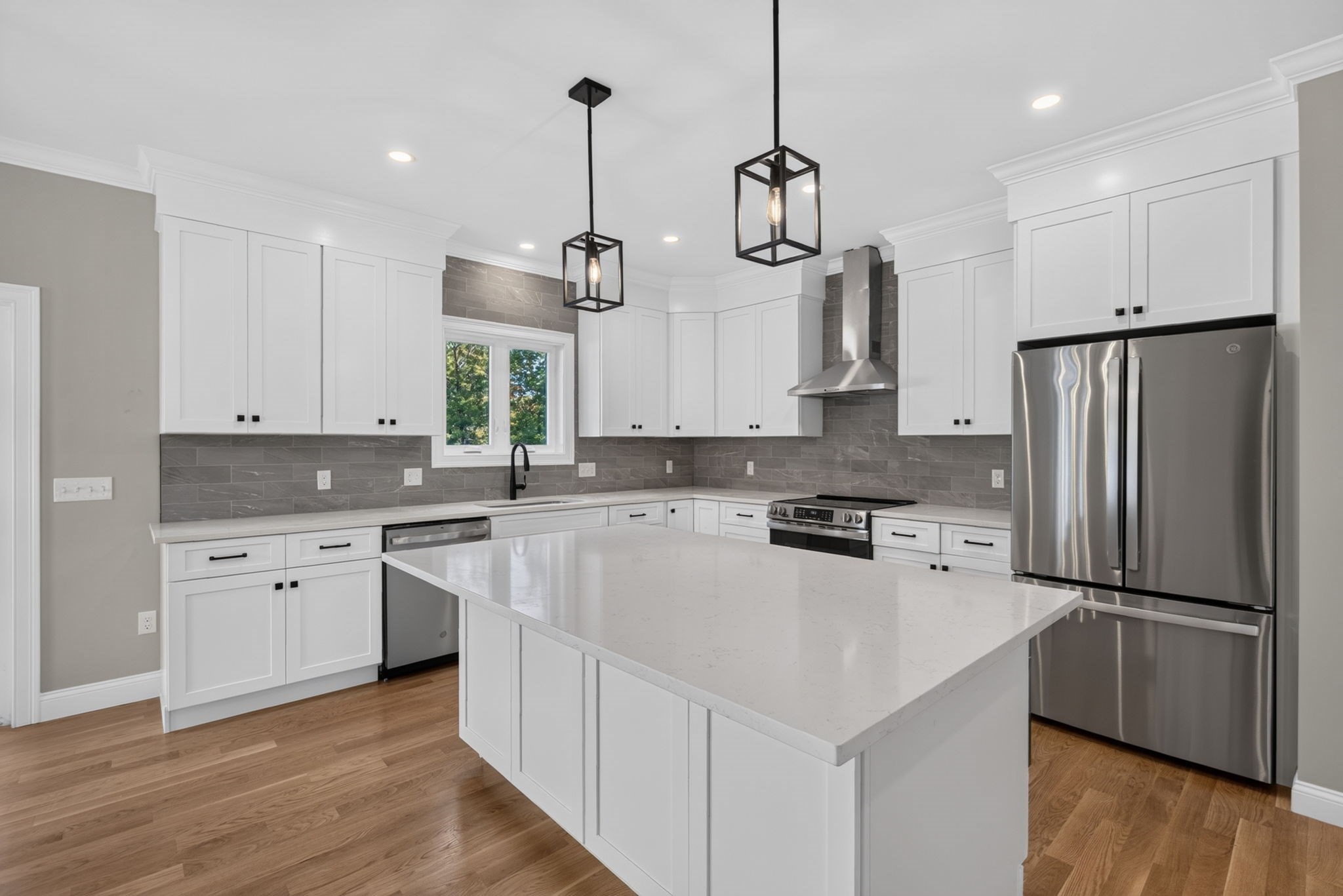24 Edith Dr