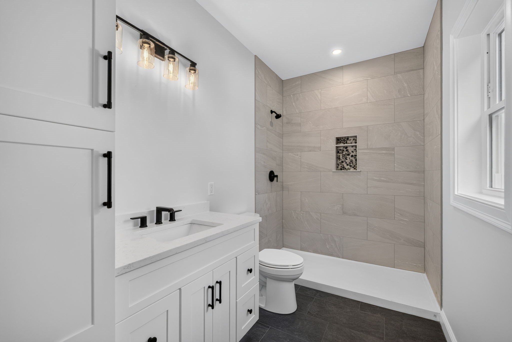 24 Edith Dr