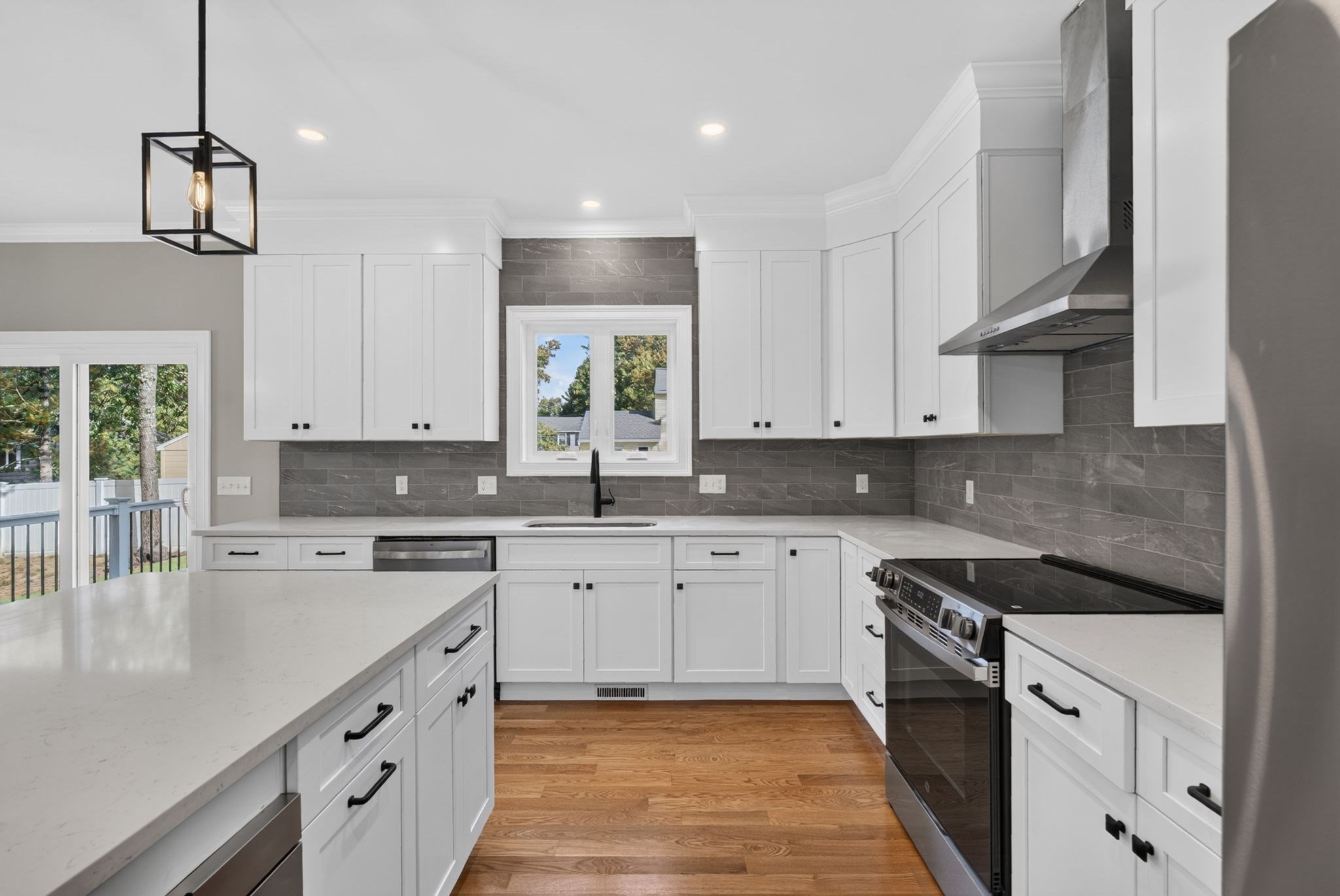 24 Edith Dr