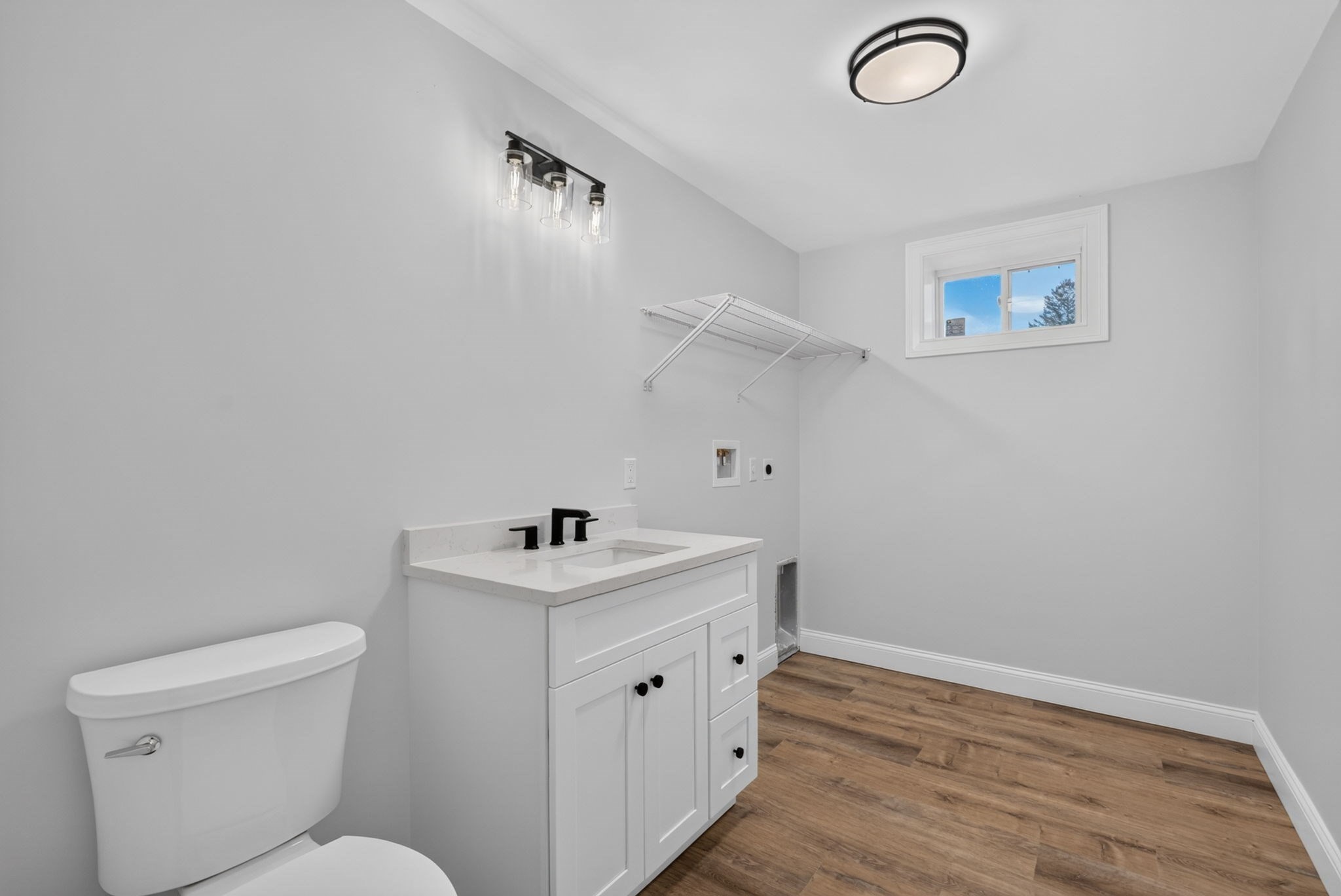 24 Edith Dr