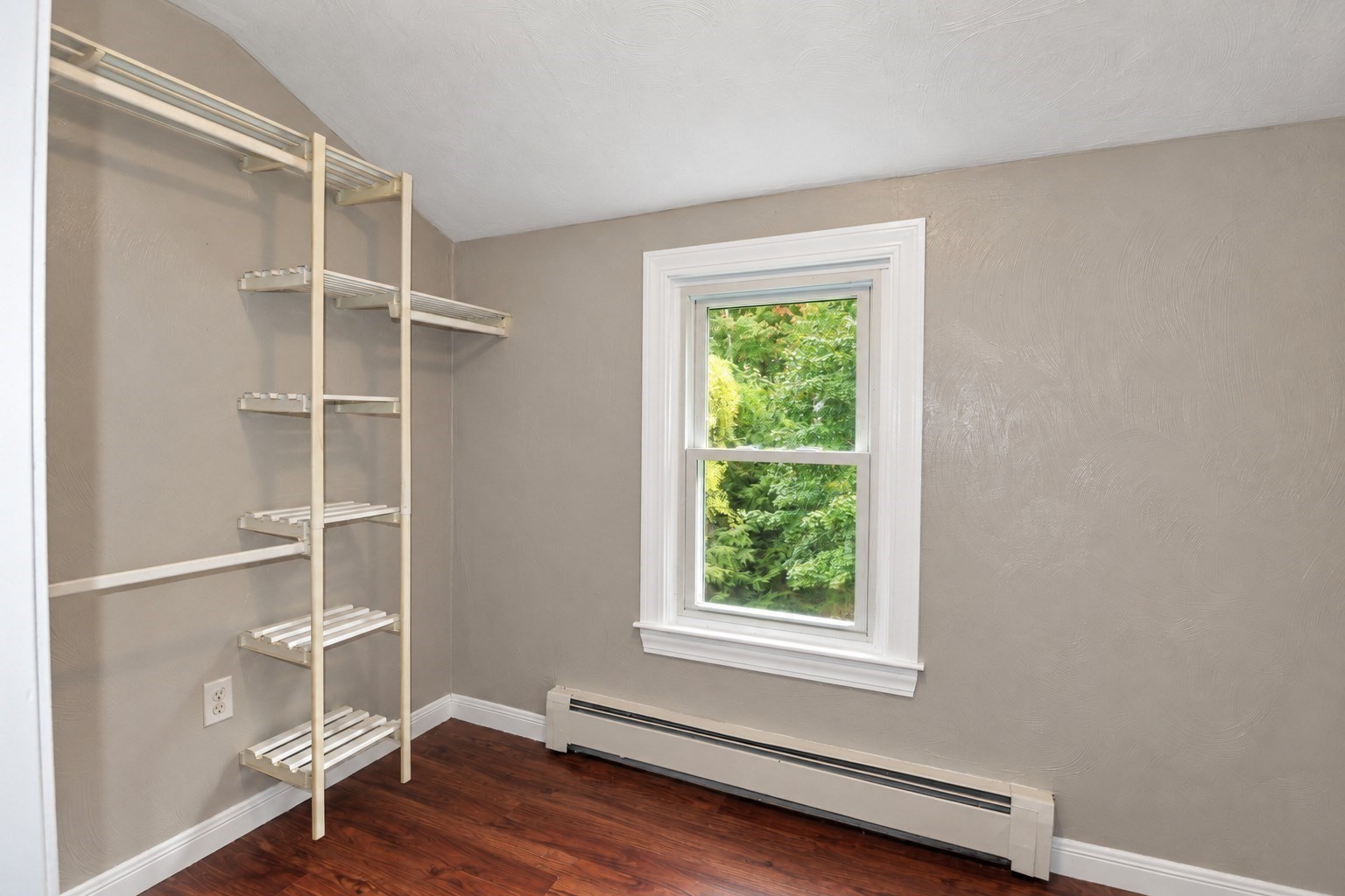 33 Summer St