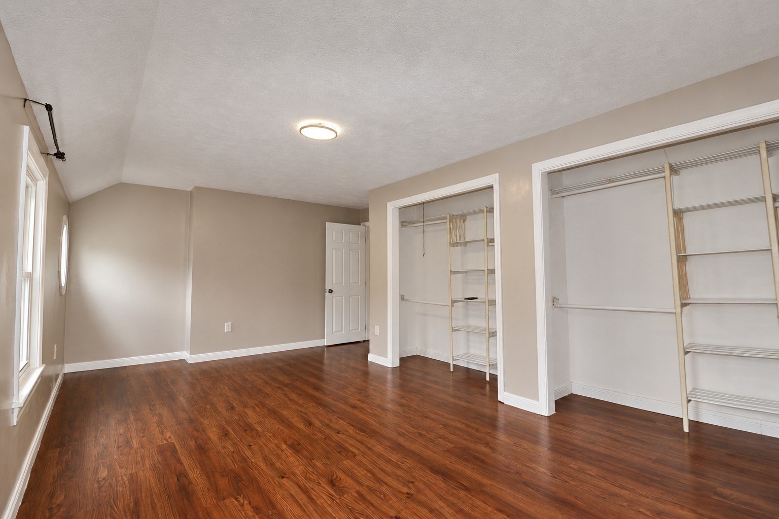 33 Summer St