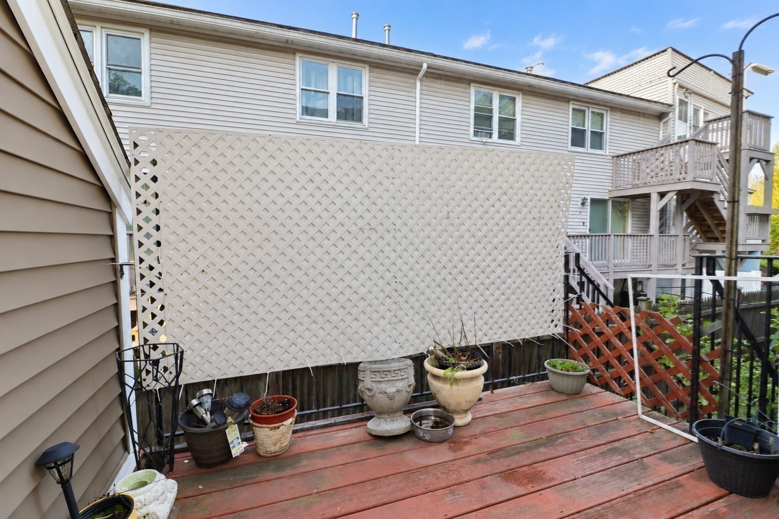 20 Angle St # 10