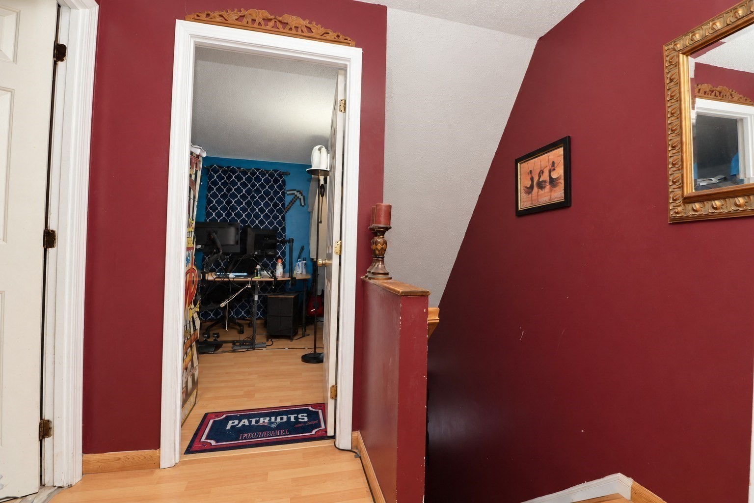 20 Angle St # 10