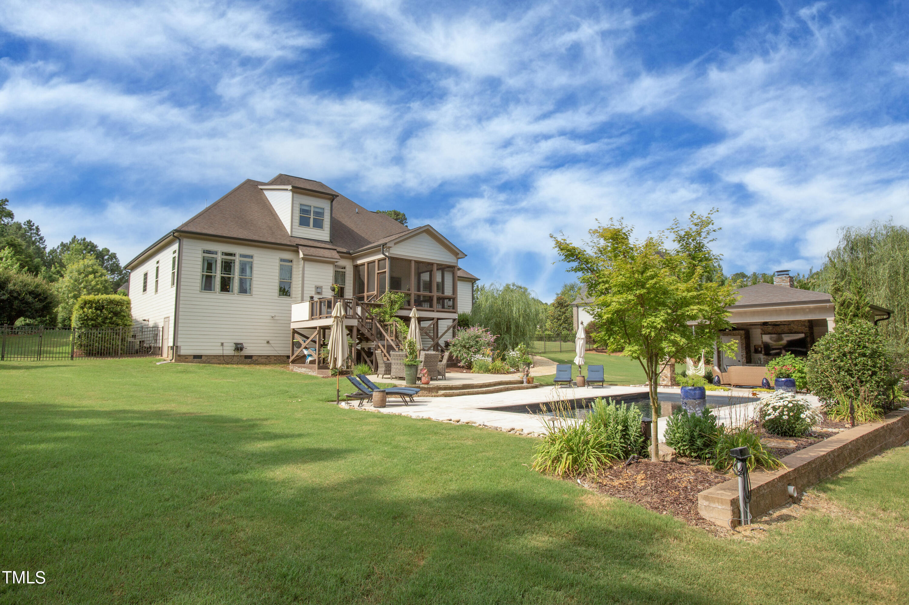 1633 Sterling Lake Drive