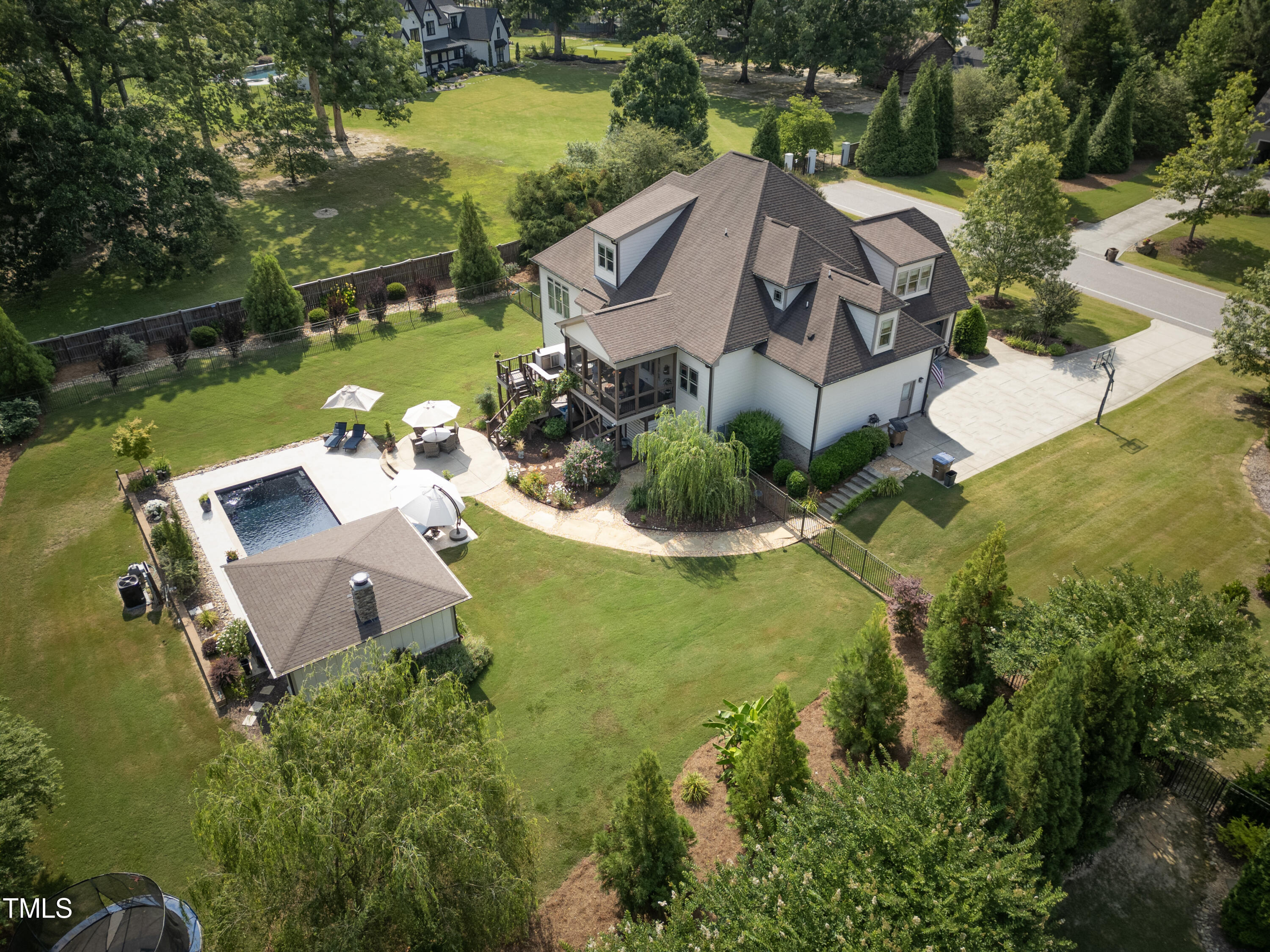 1633 Sterling Lake Drive