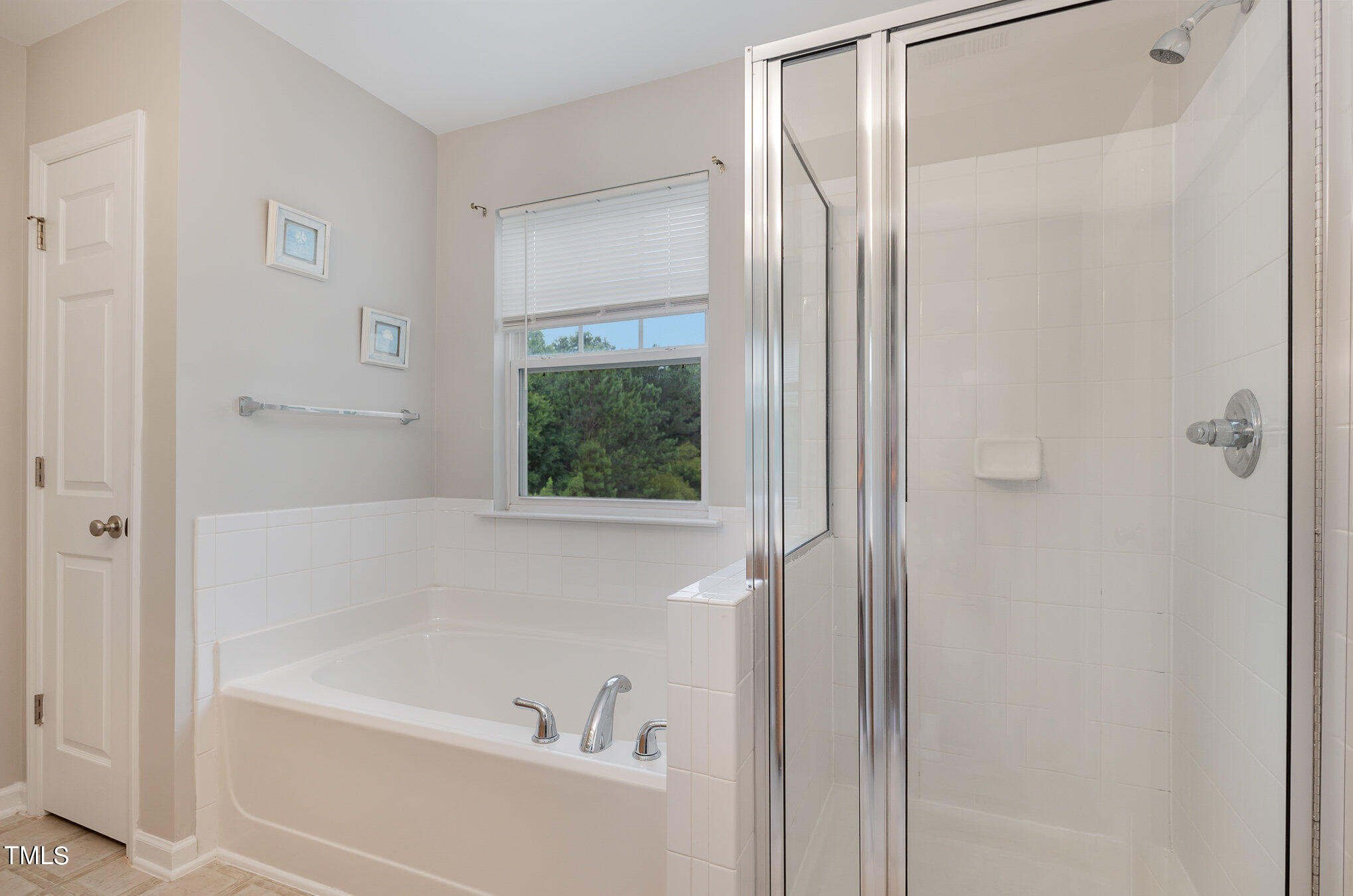 2210 Valley Edge Drive # 108