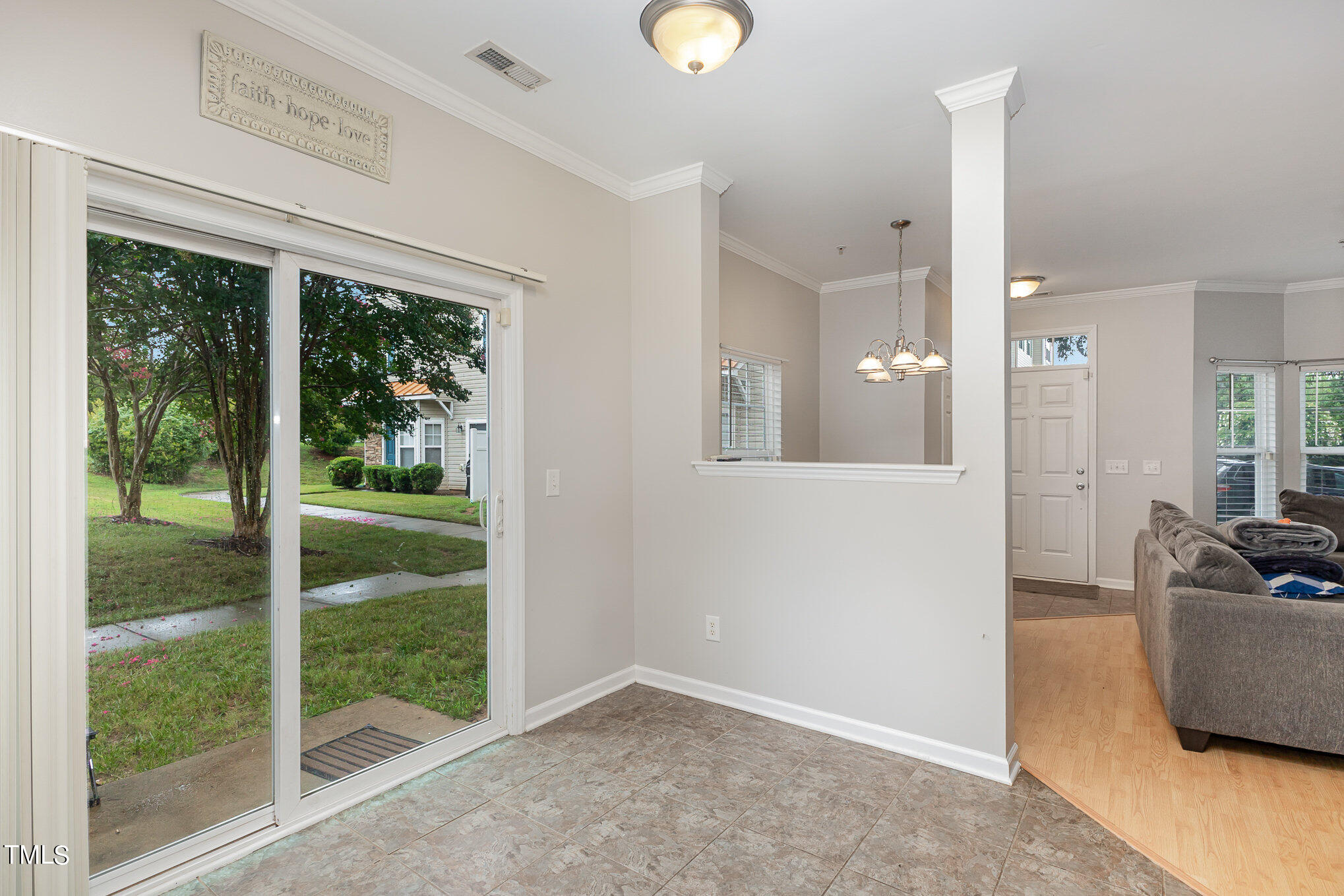 2210 Valley Edge Drive # 108