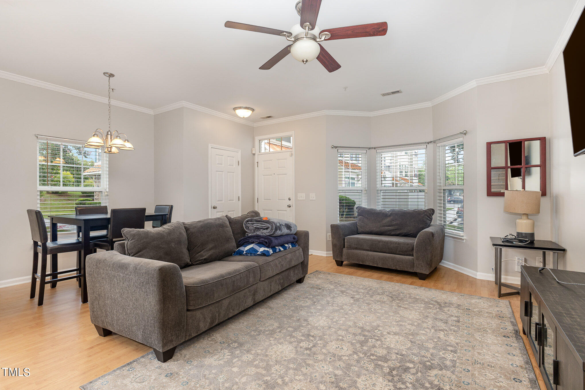 2210 Valley Edge Drive # 108