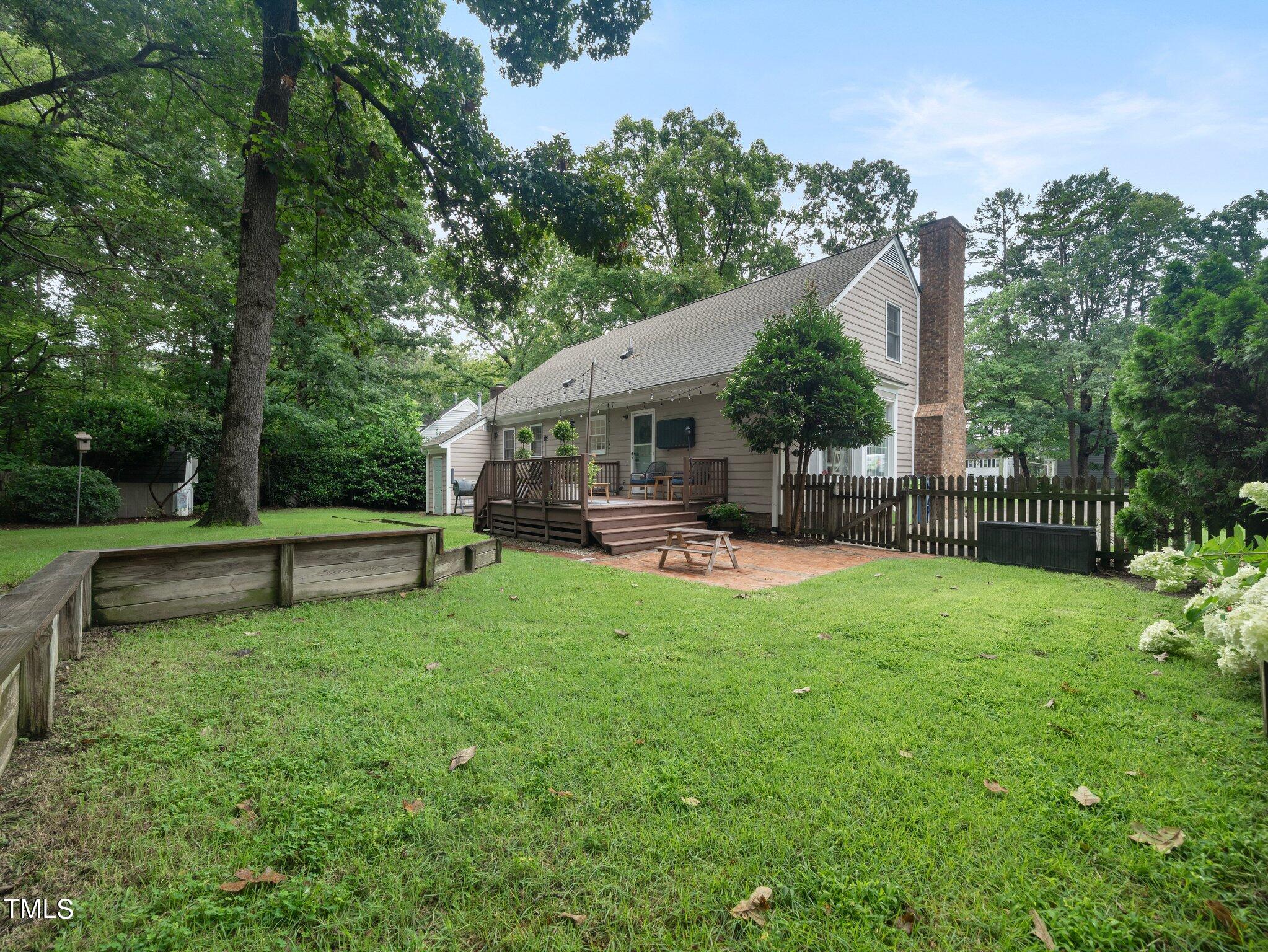 2405 Diamondhitch Trail