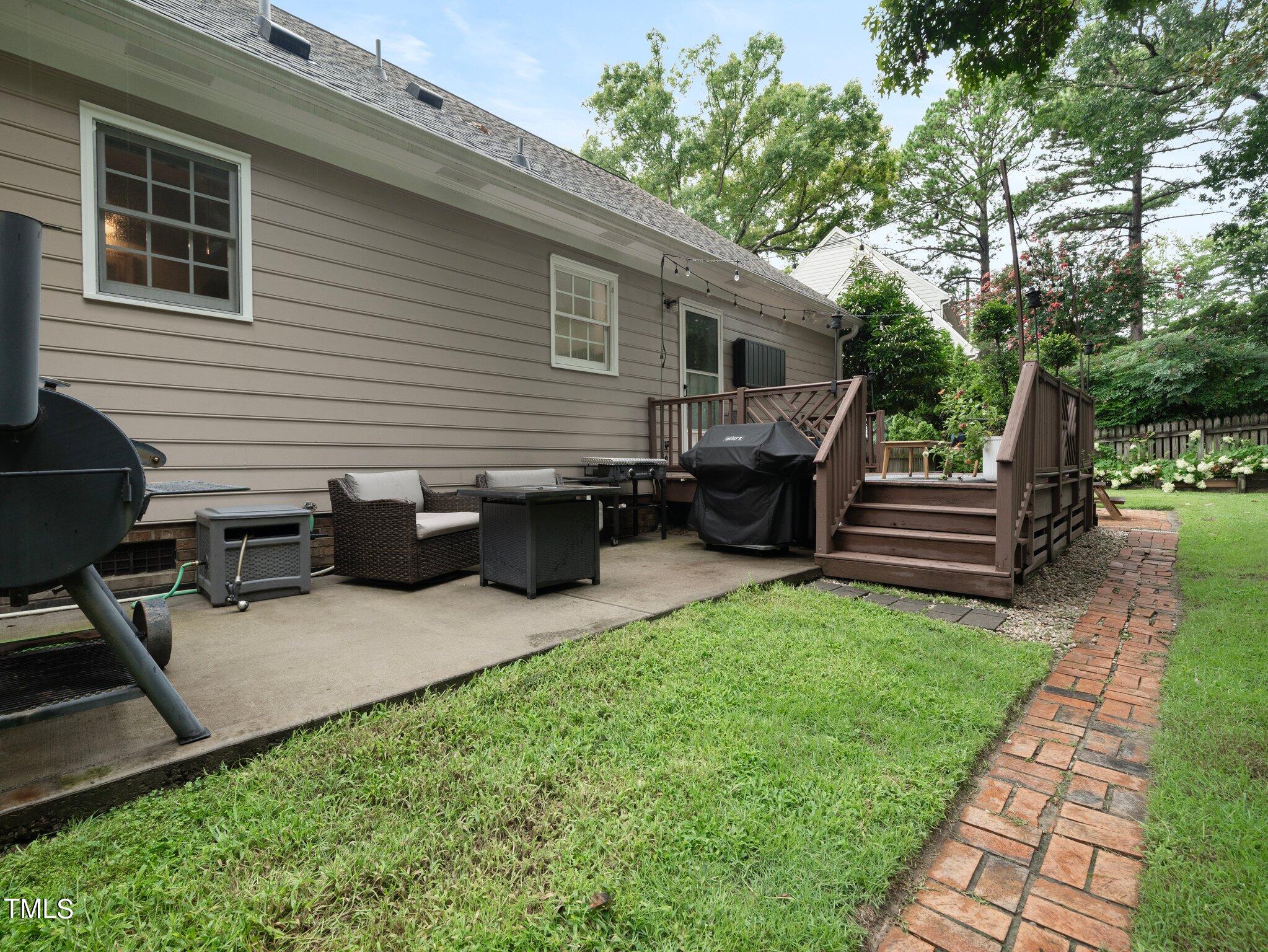 2405 Diamondhitch Trail