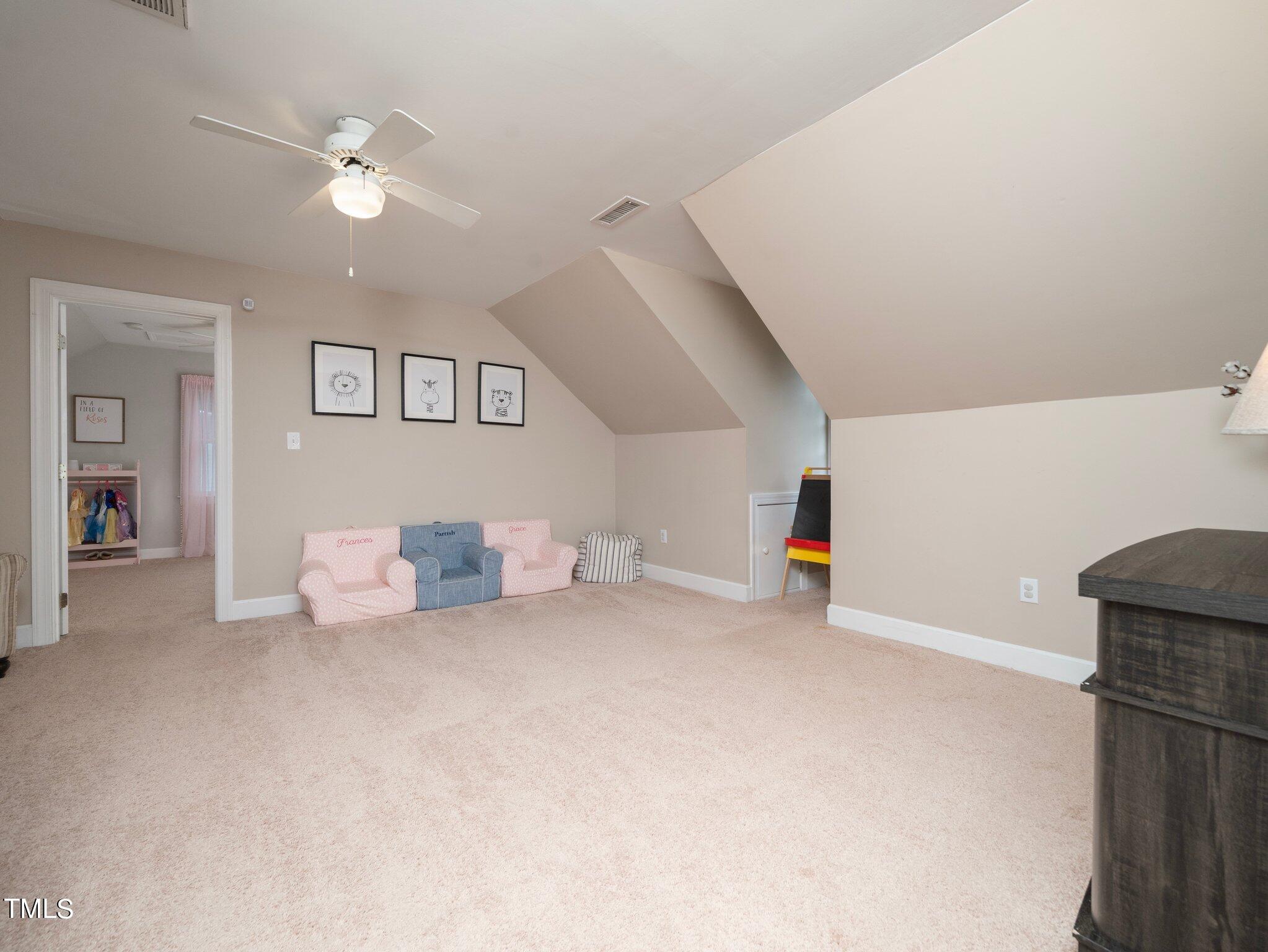 2405 Diamondhitch Trail
