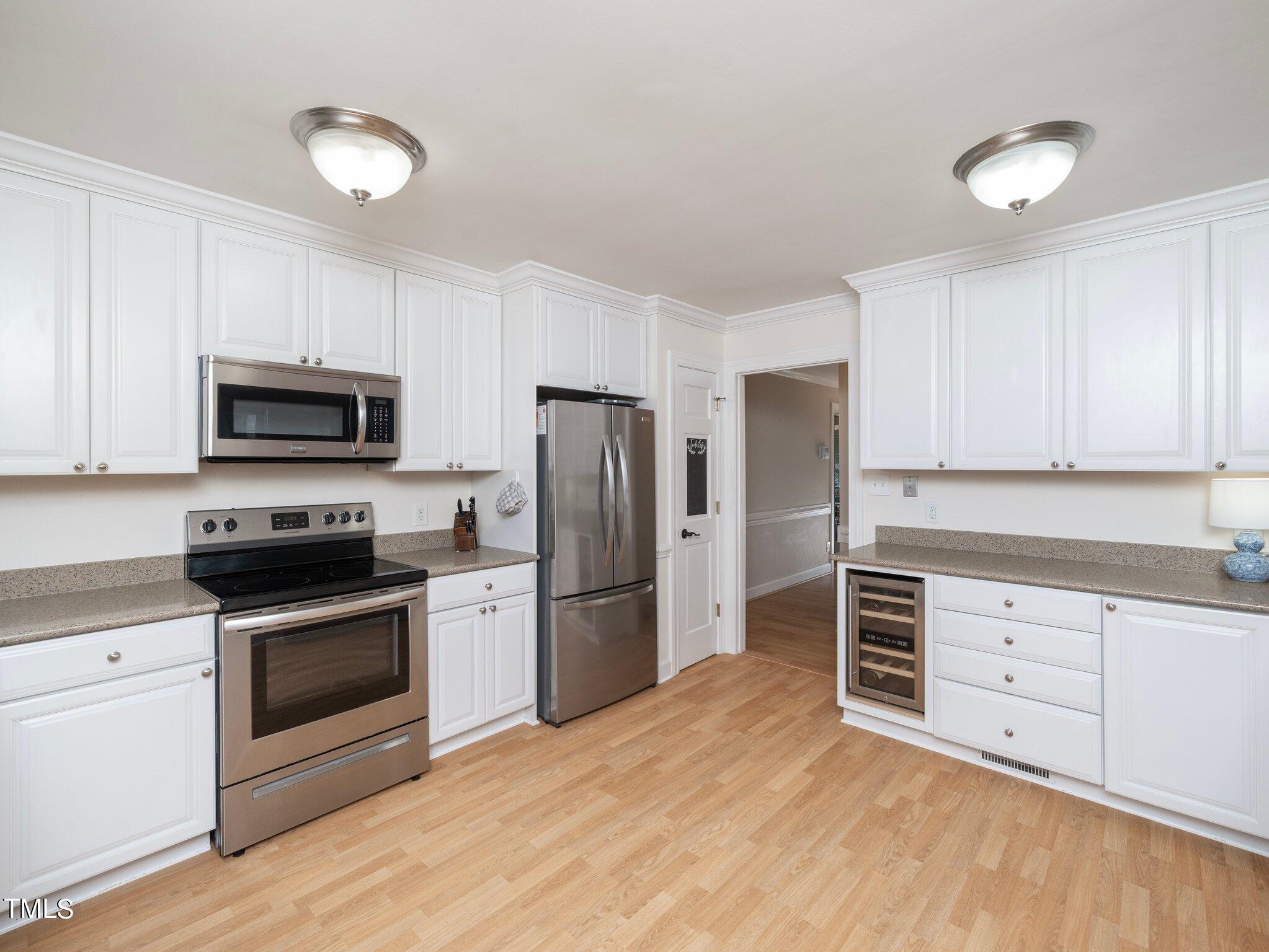 2405 Diamondhitch Trail