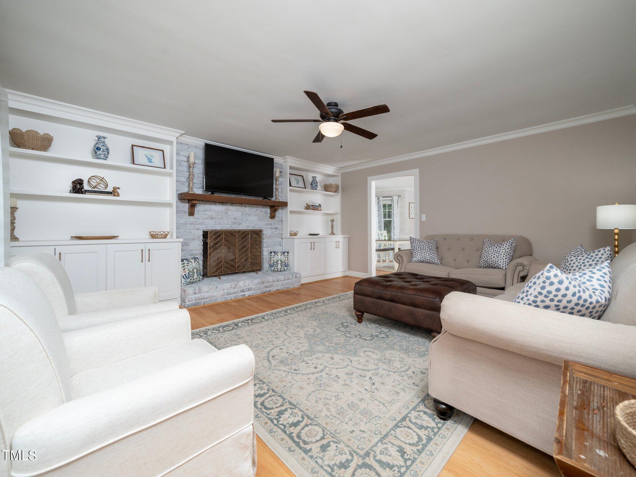 2405 Diamondhitch Trail