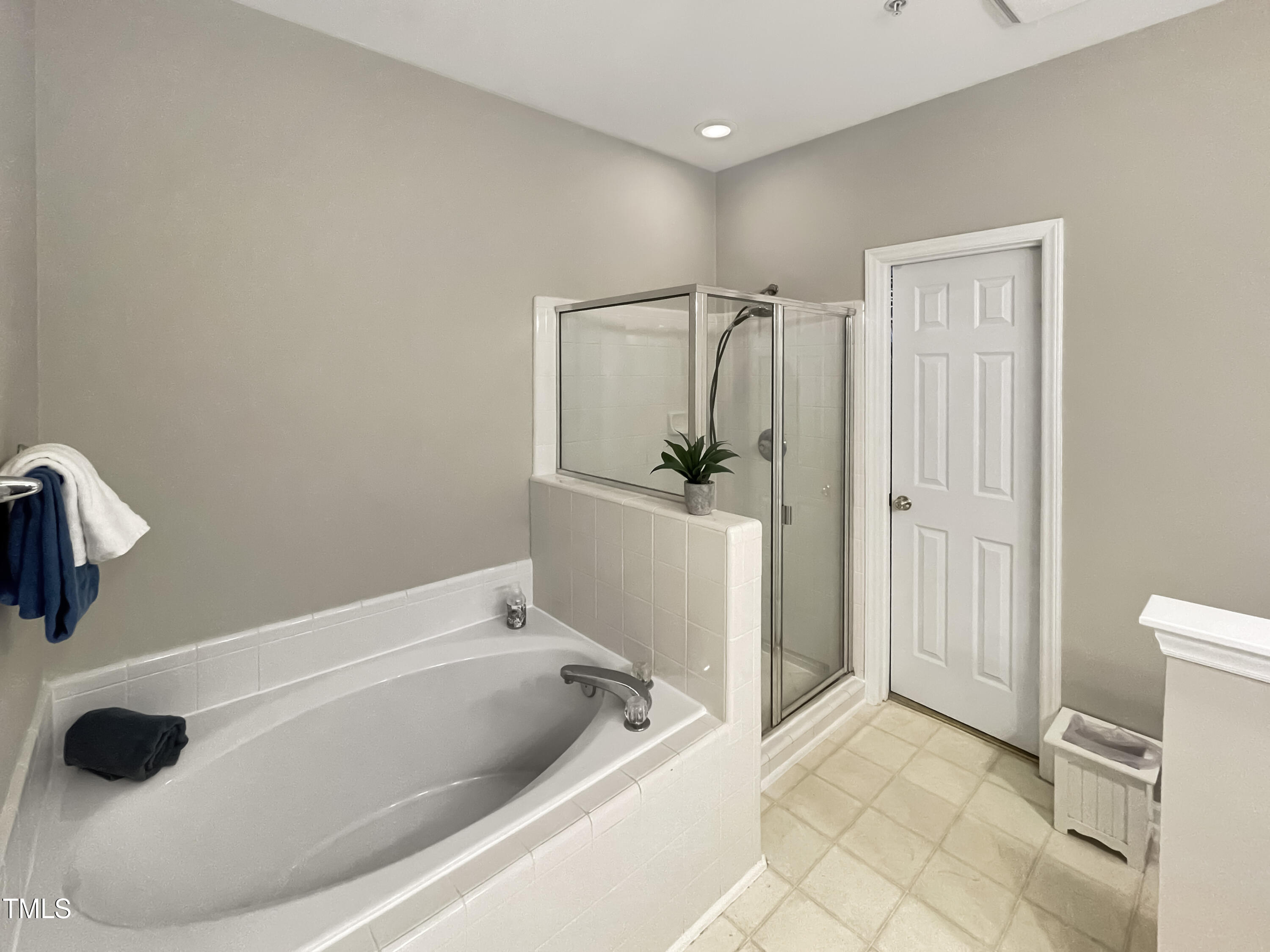 1123 Glenolden Court # 106