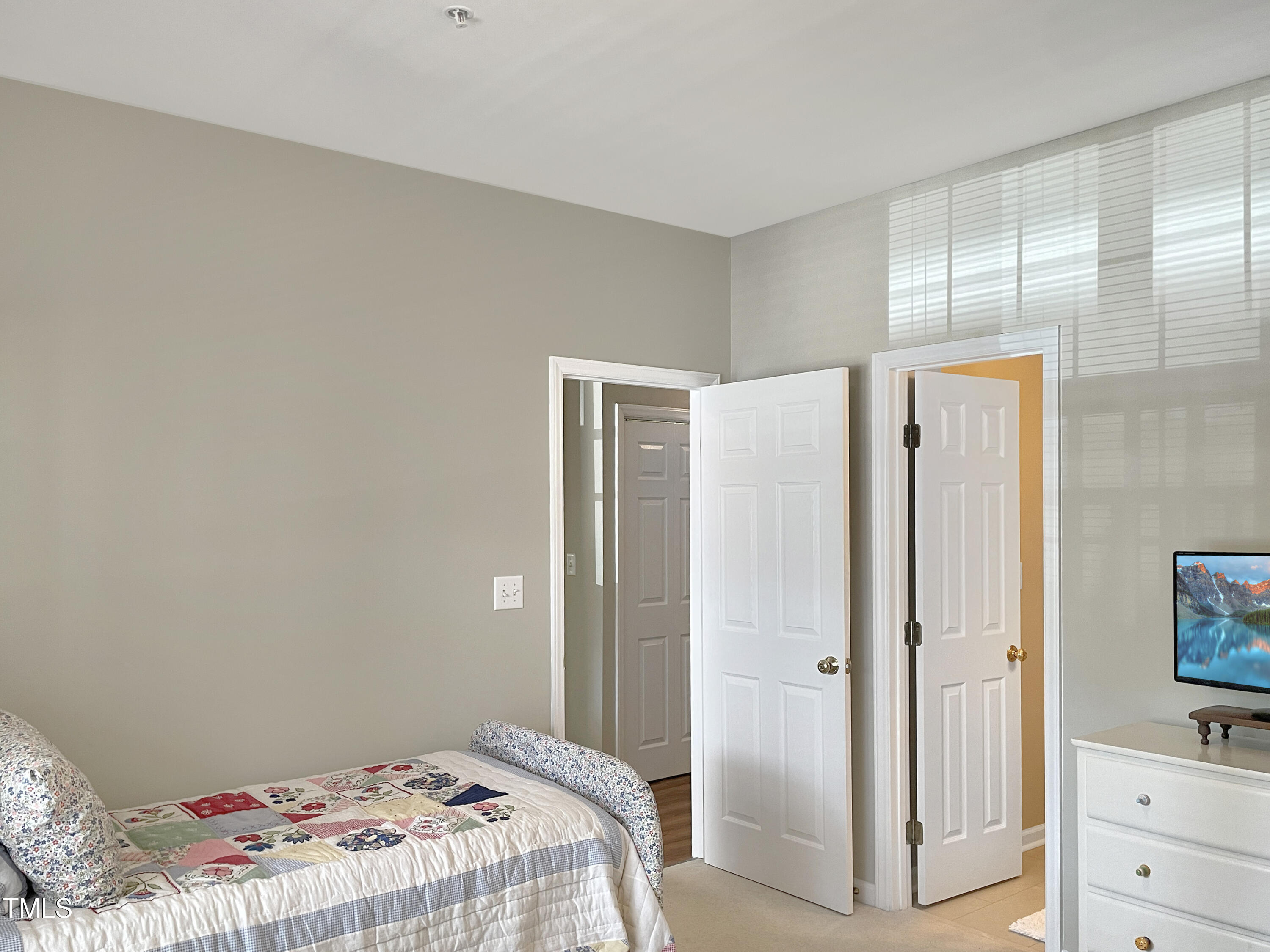 1123 Glenolden Court # 106