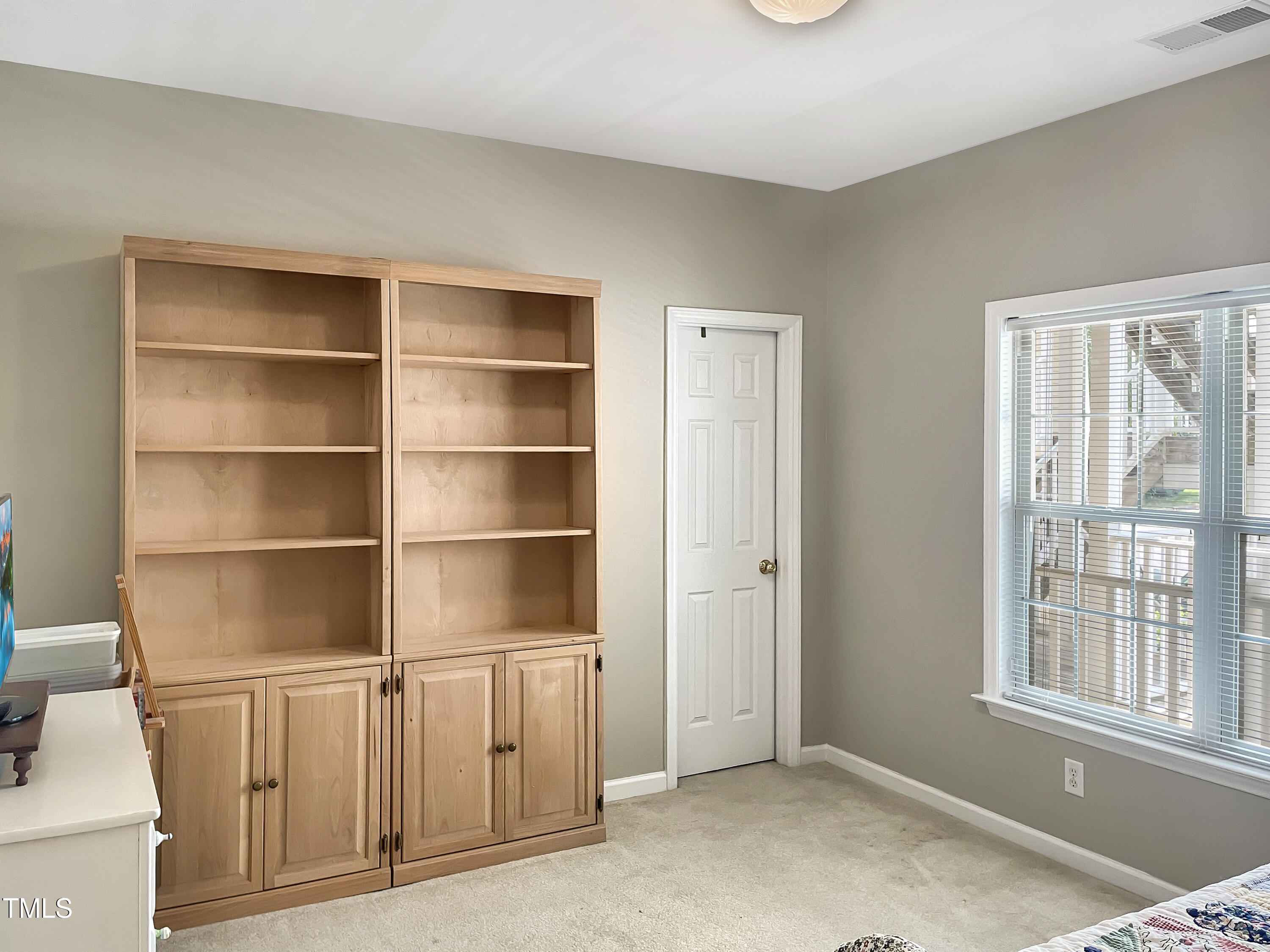 1123 Glenolden Court # 106