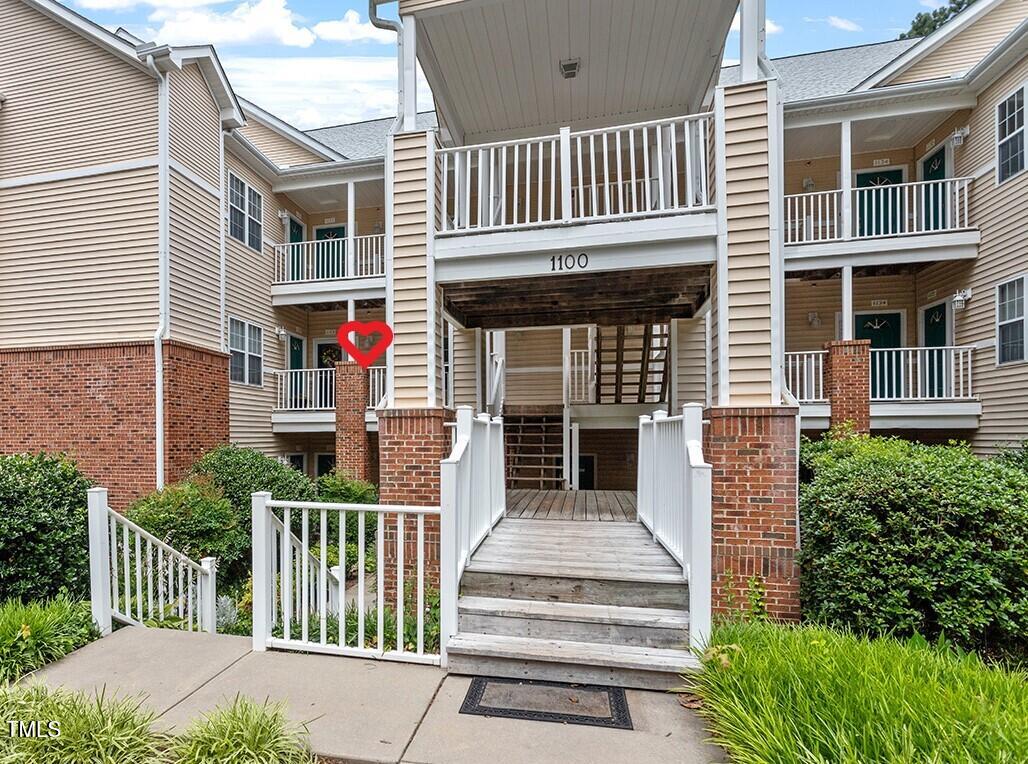 1123 Glenolden Court # 106