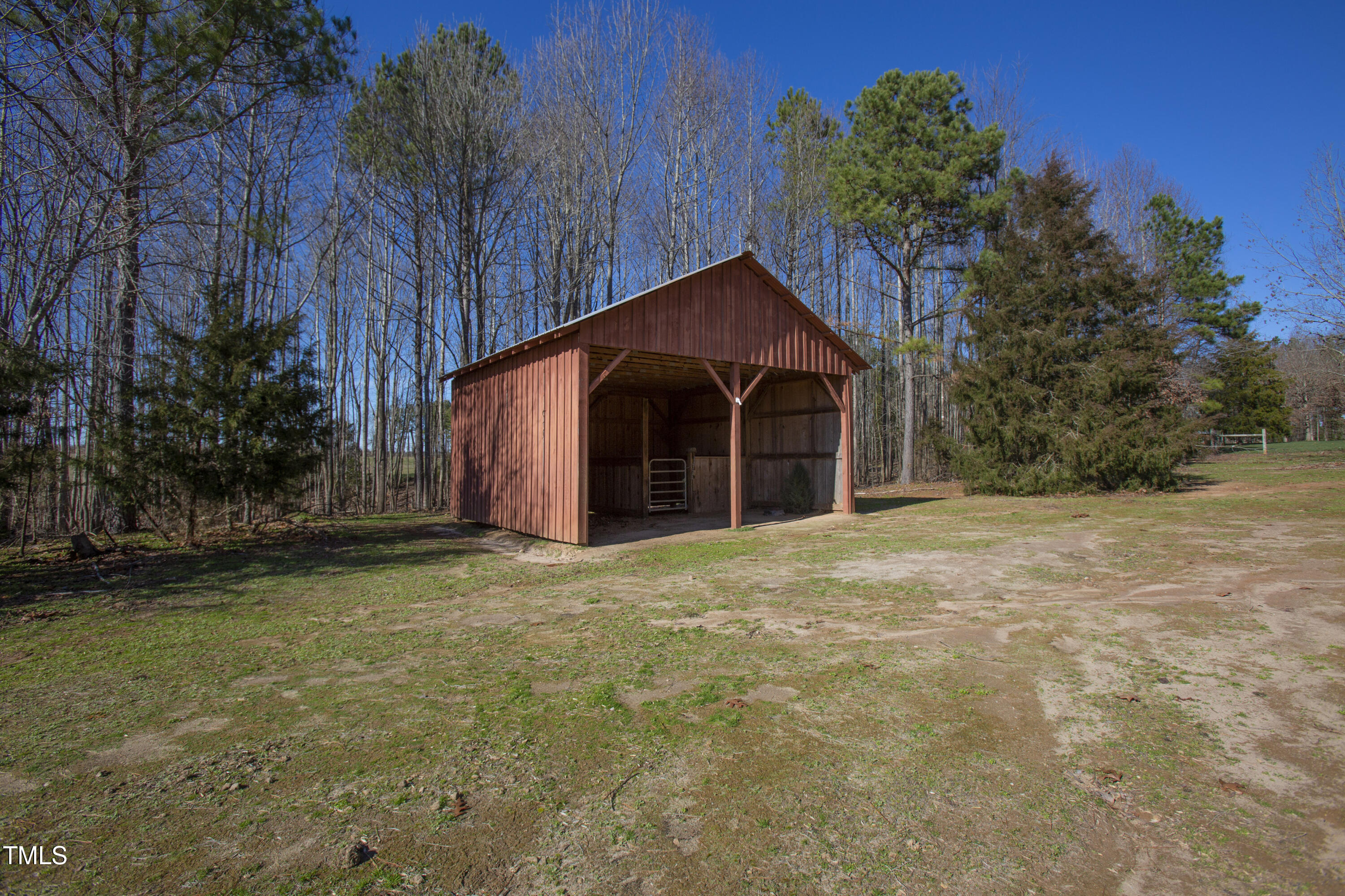480 Deer Hollow