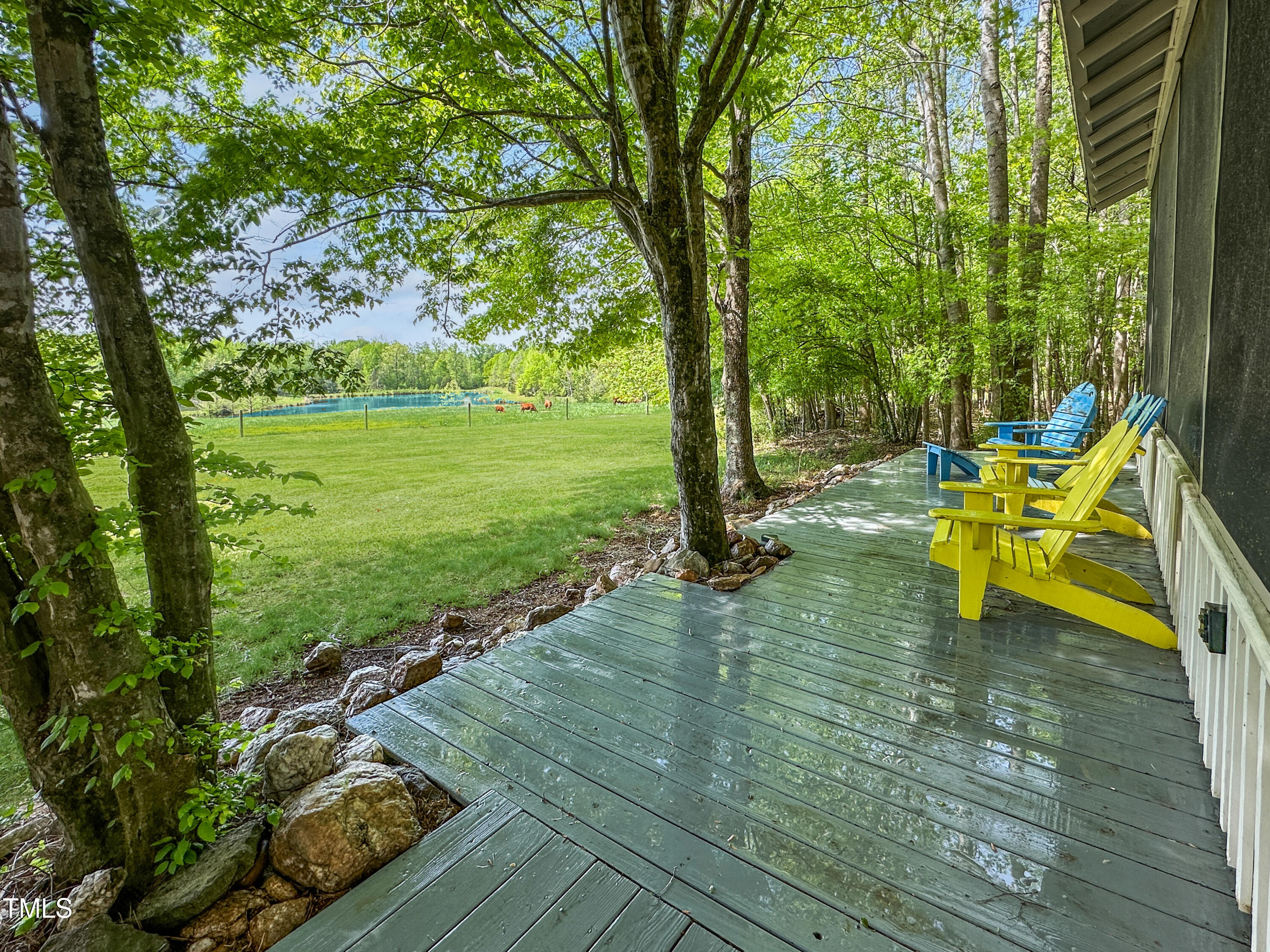 480 Deer Hollow