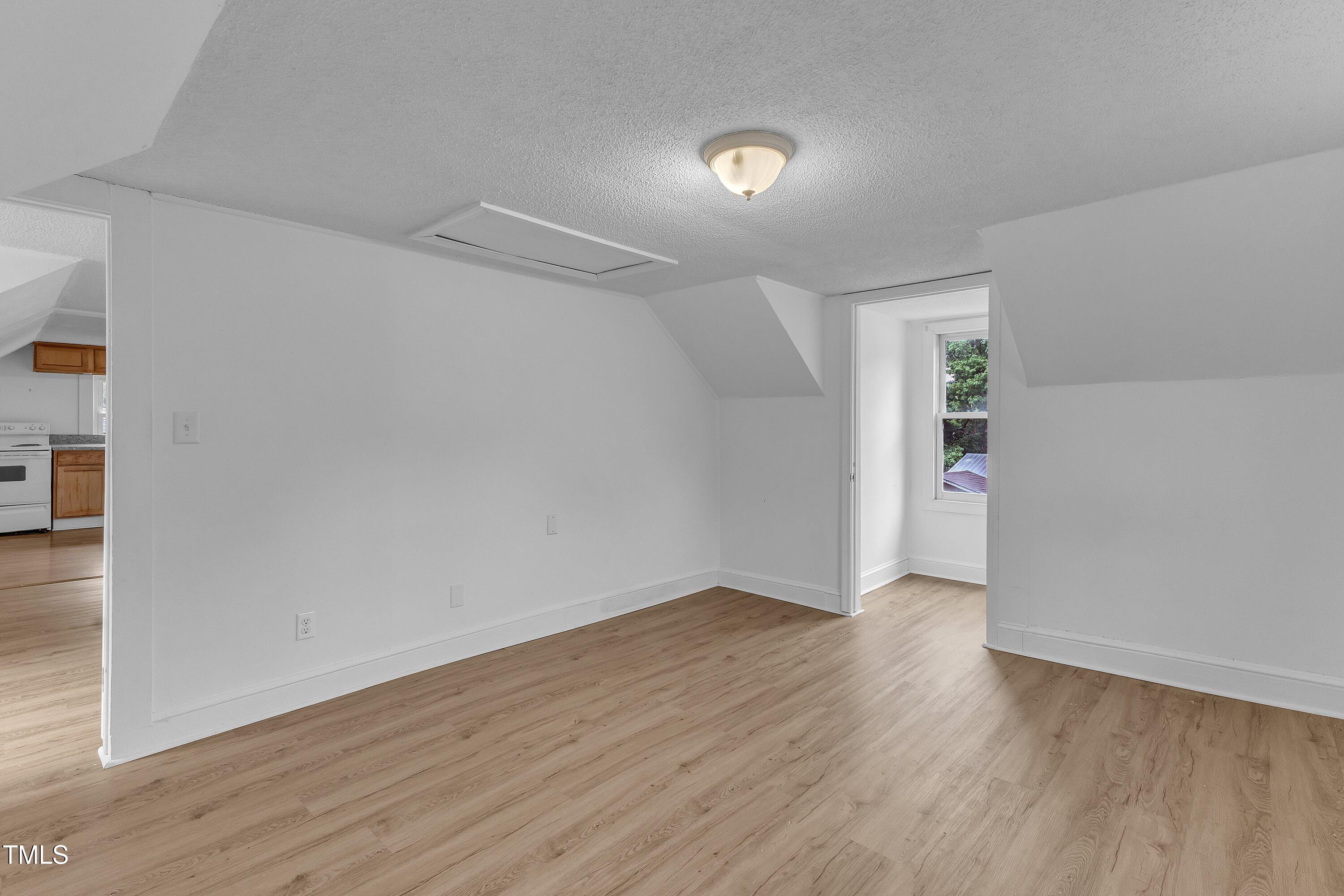 302 Hester Street