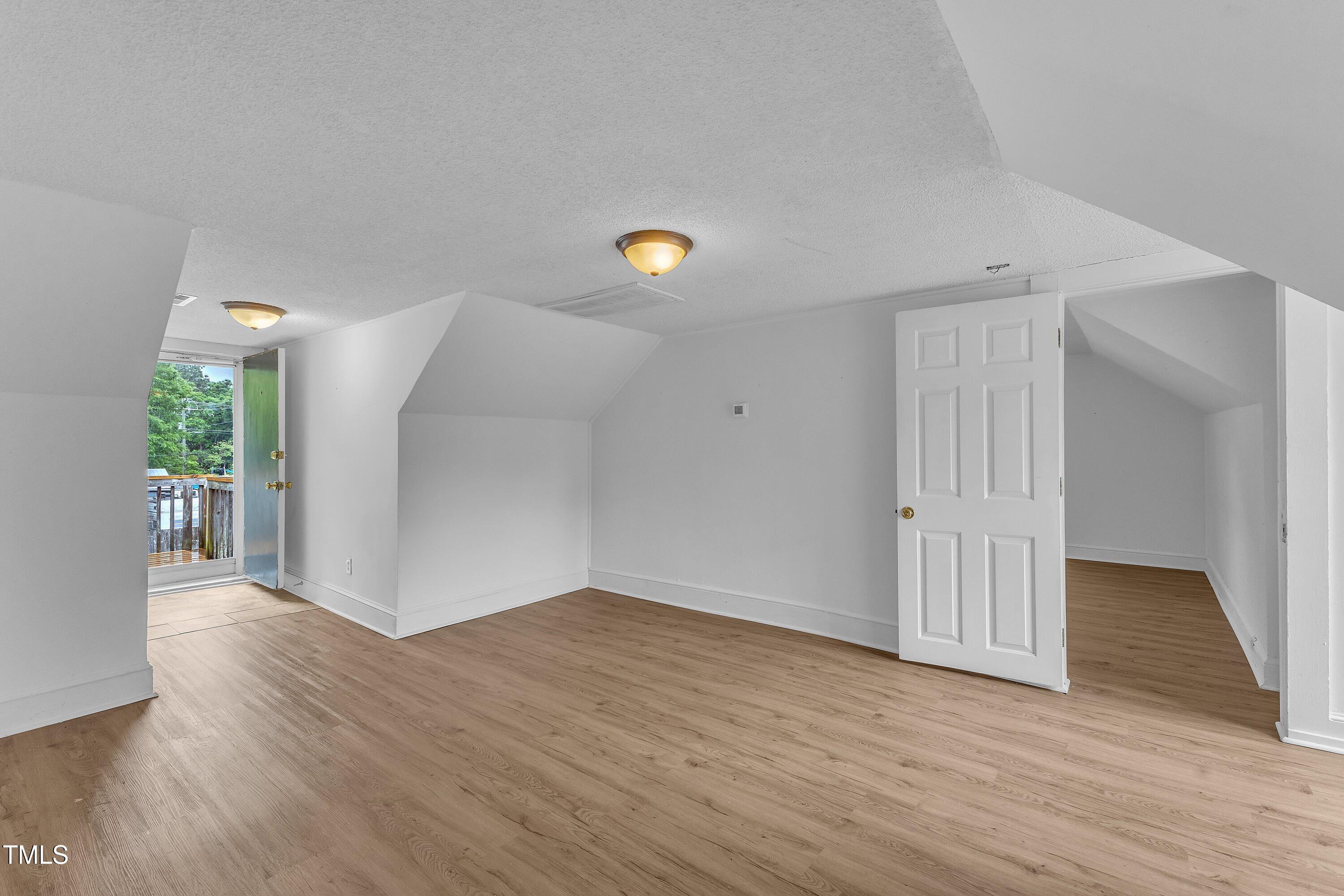 302 Hester Street