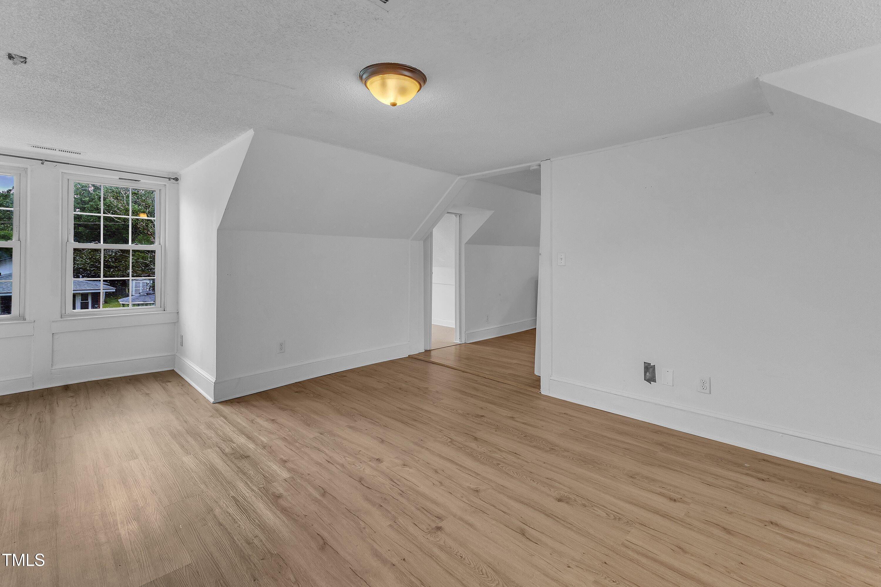 302 Hester Street